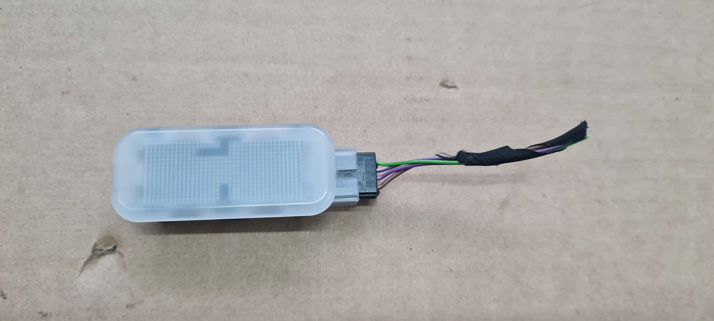 SQ5 80A Q5 light LED PODSWIETLENIE connecting spoiler QQ2 80A947415A