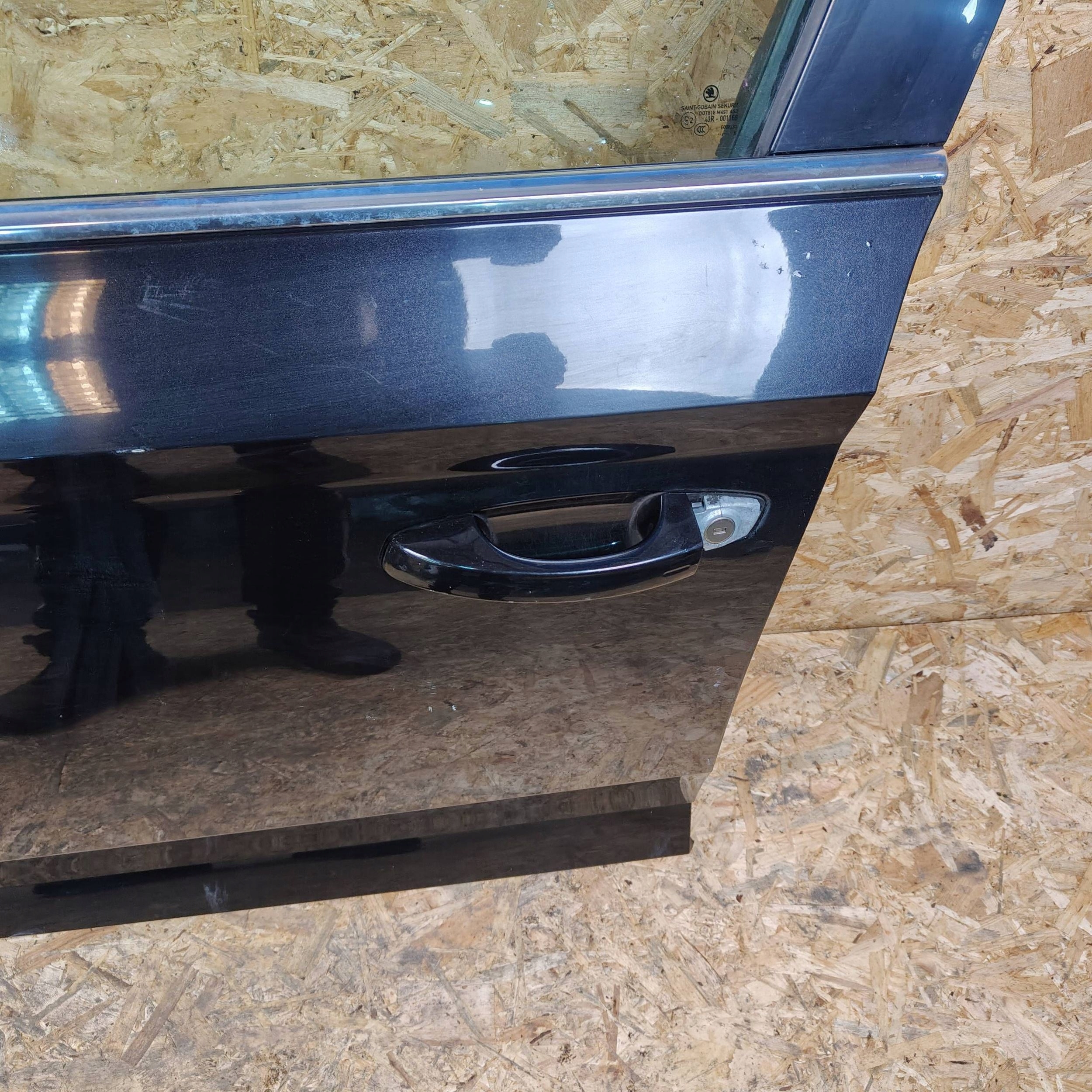 door front front side left Skoda Superb B8 (3V)