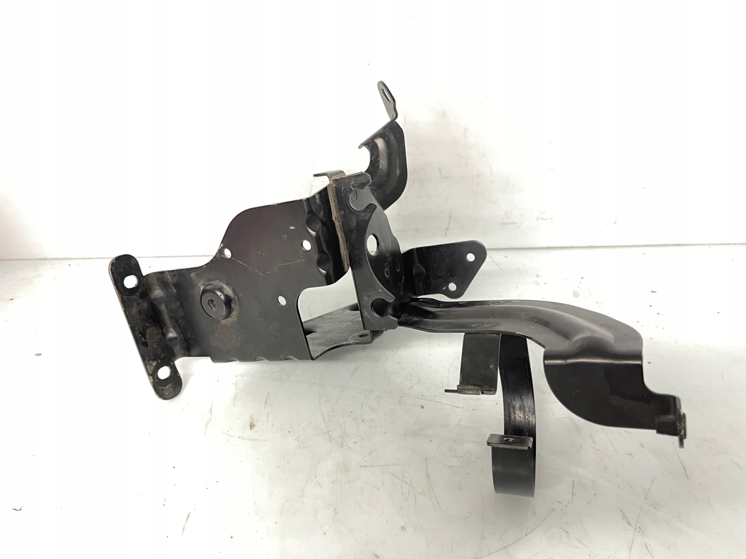 holder bracket POMPY ABS AUDI A6 ALLROAD C6 4F0614119M