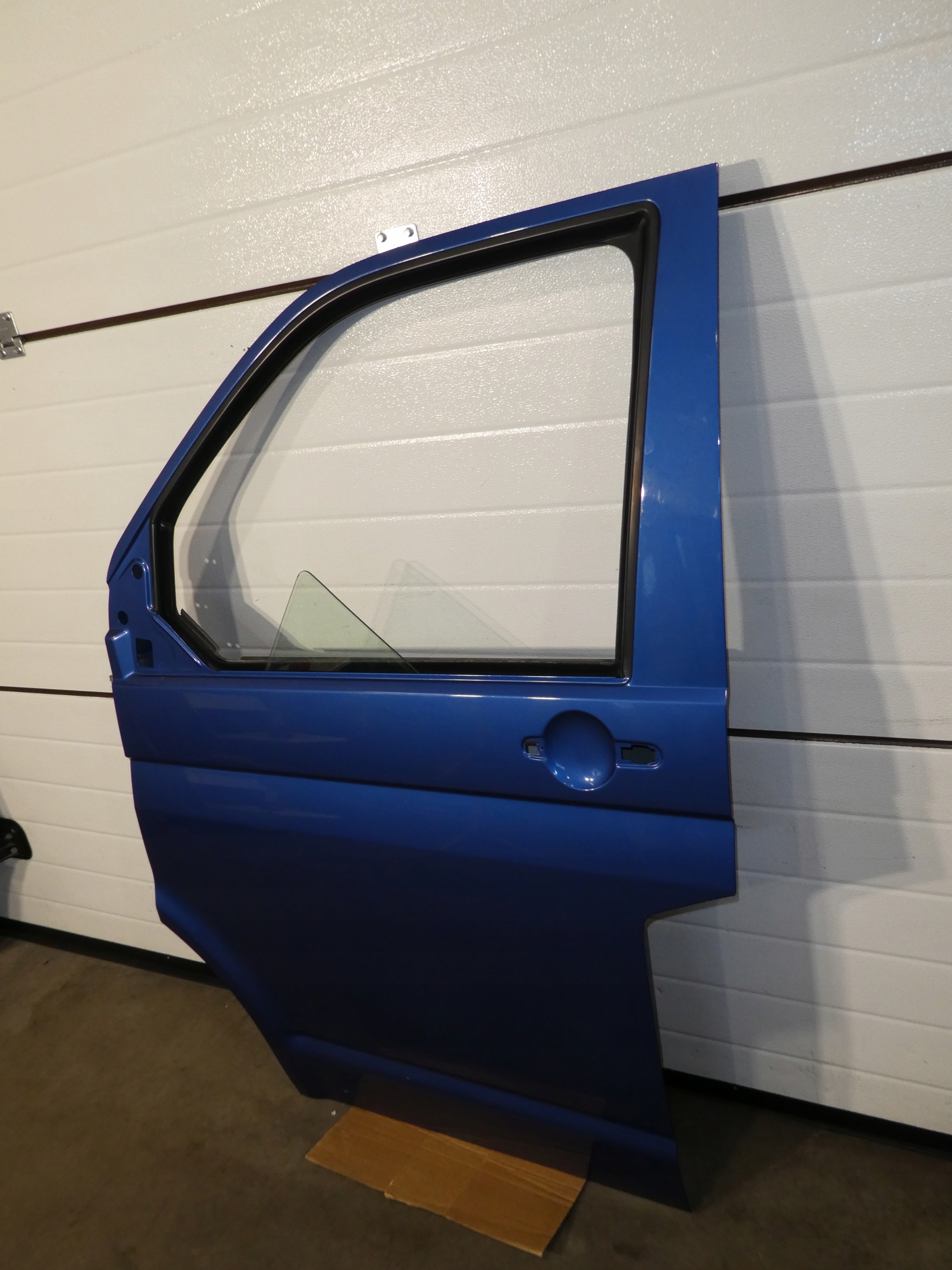 VW T5 LIFT MULTIVAN door left front 12R
