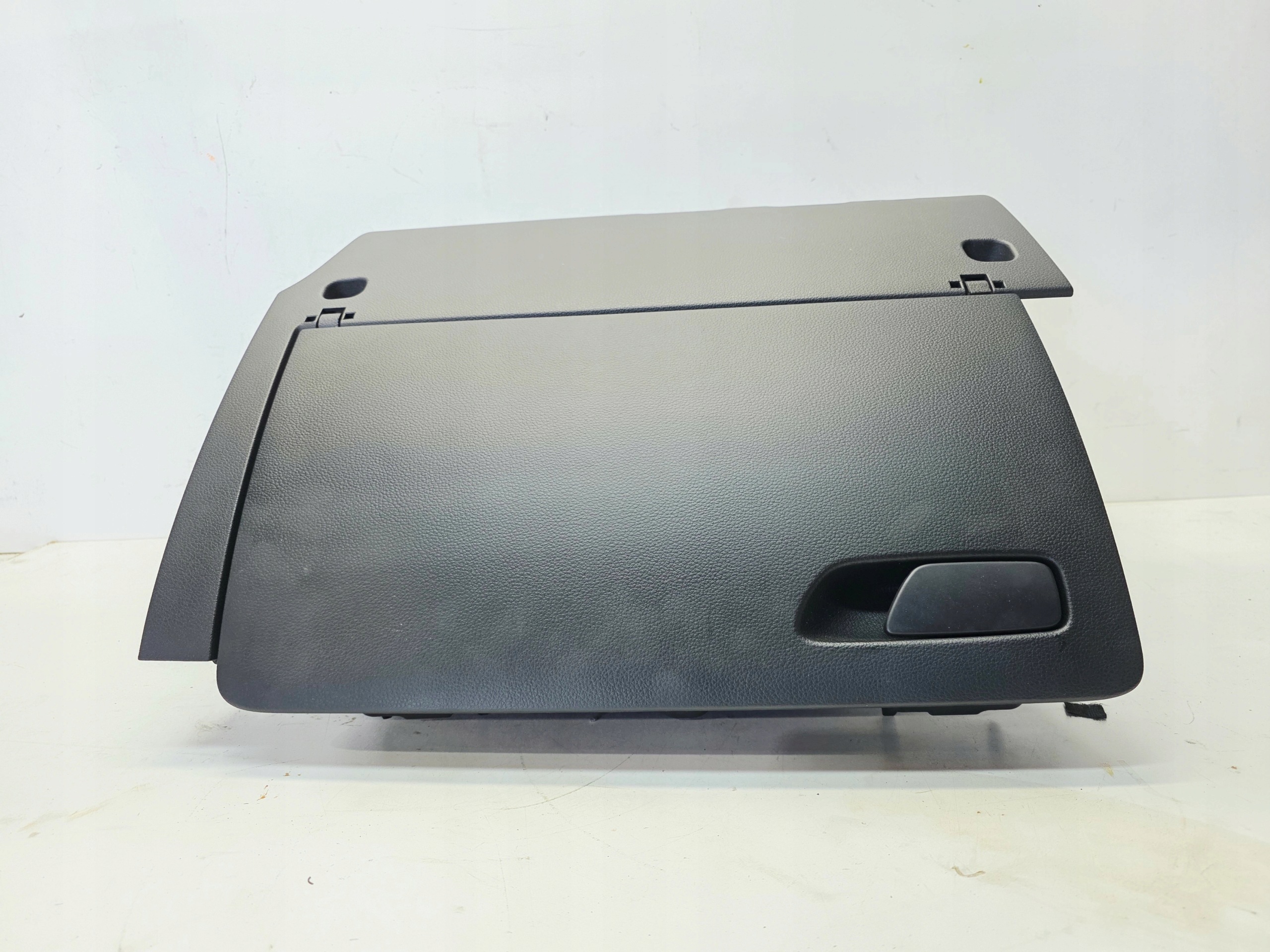 Handschuhfach des Beifahrers AUDI A3 8V 8V1857035A 6PS