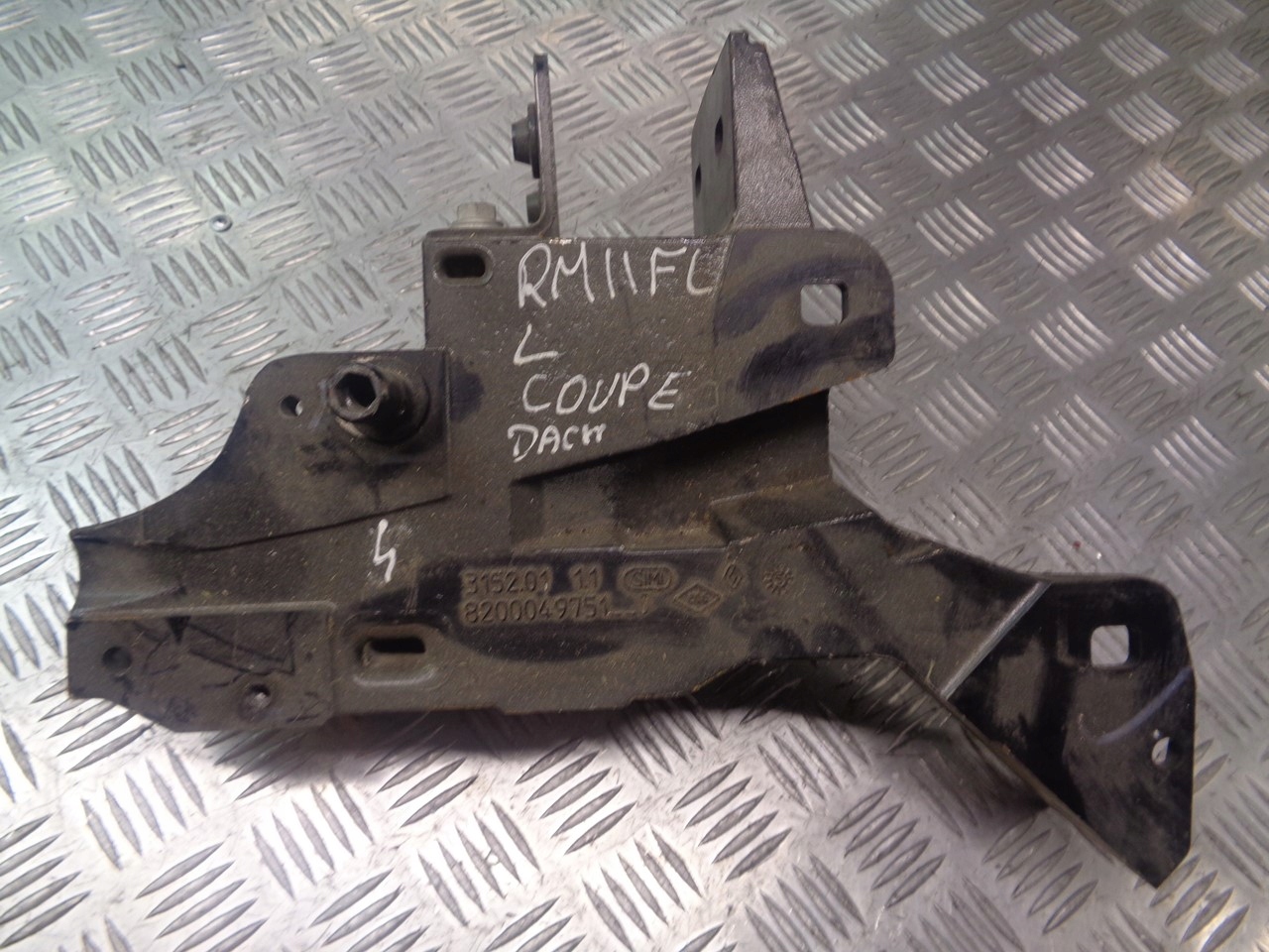 MOCOWANIE DACHU LEWE RENAULT MEGANE II 1.6 16V 8200049751