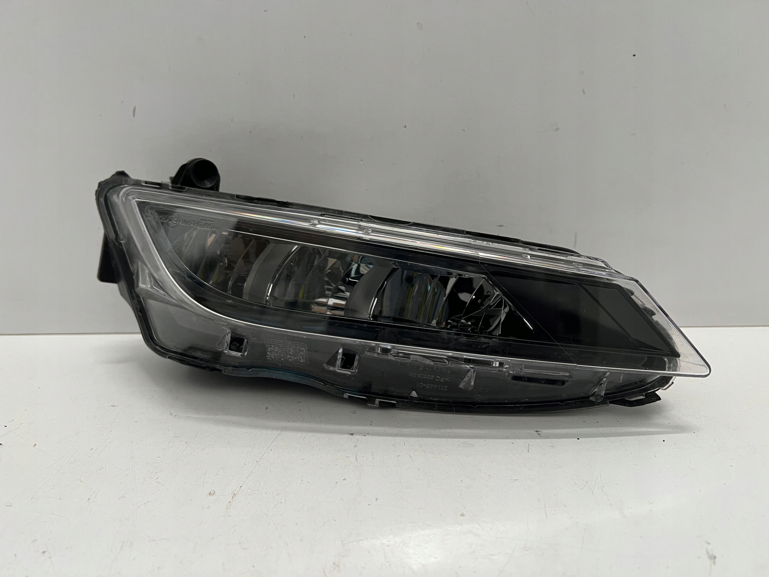 галоген левая seat Leon III Ateca 5F0941701D