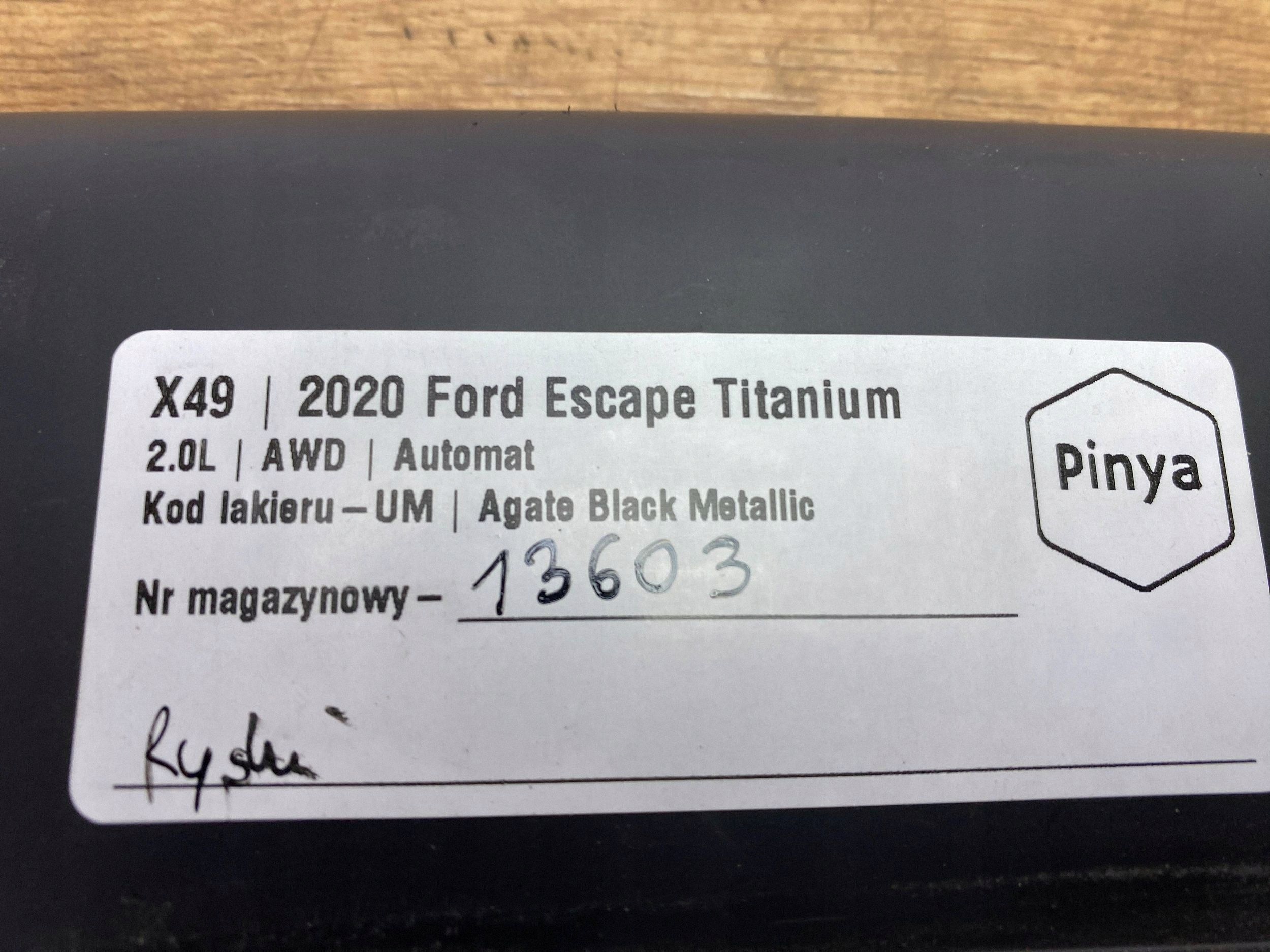 display Ford Escape IV 2020+