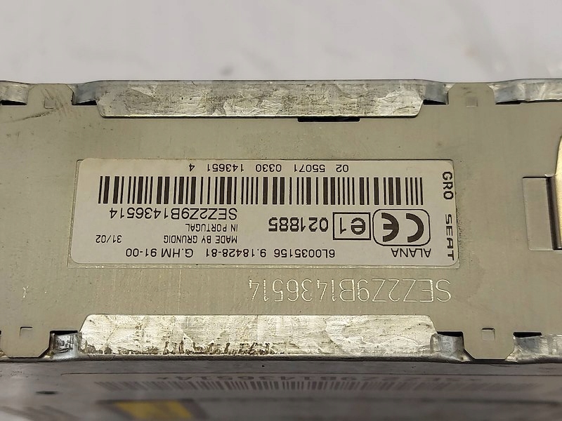 Radio Radioodtwarzacz Cd Seat Ibiza 3 III (6L1) 6L0035156 9.18428-81 ALANA Typ samochodu Samochody osobowe