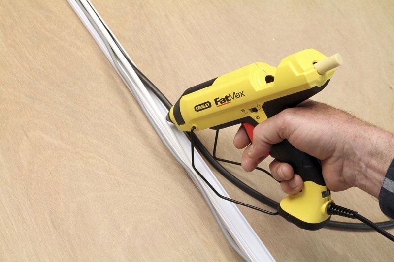 Pistolet klejowy fatmax pro gr100r Seria FatMax