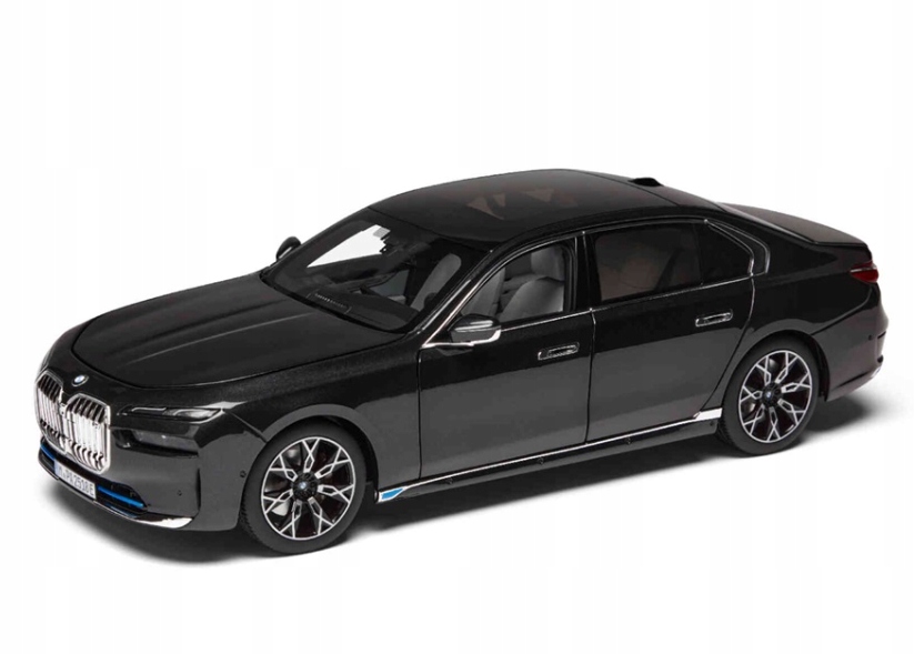 Miniatura BMW i7 G70, 1:18 Oryginał