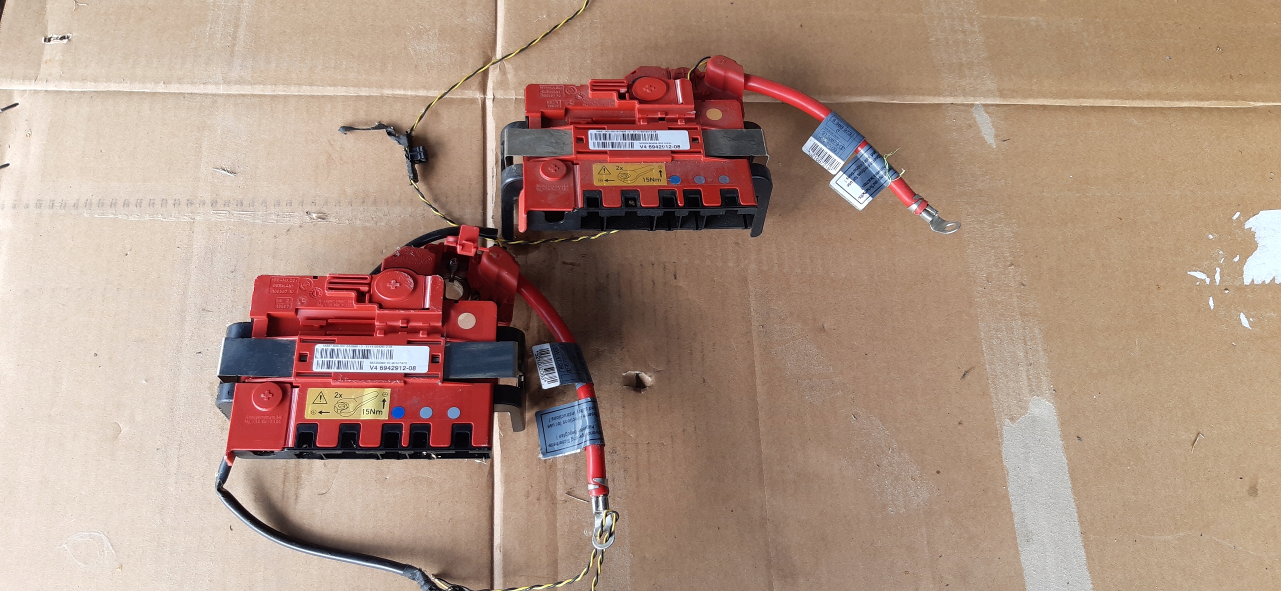 KLEMA PLUSOWA PIROTECHNICZNA BMW E81 E87 6988973