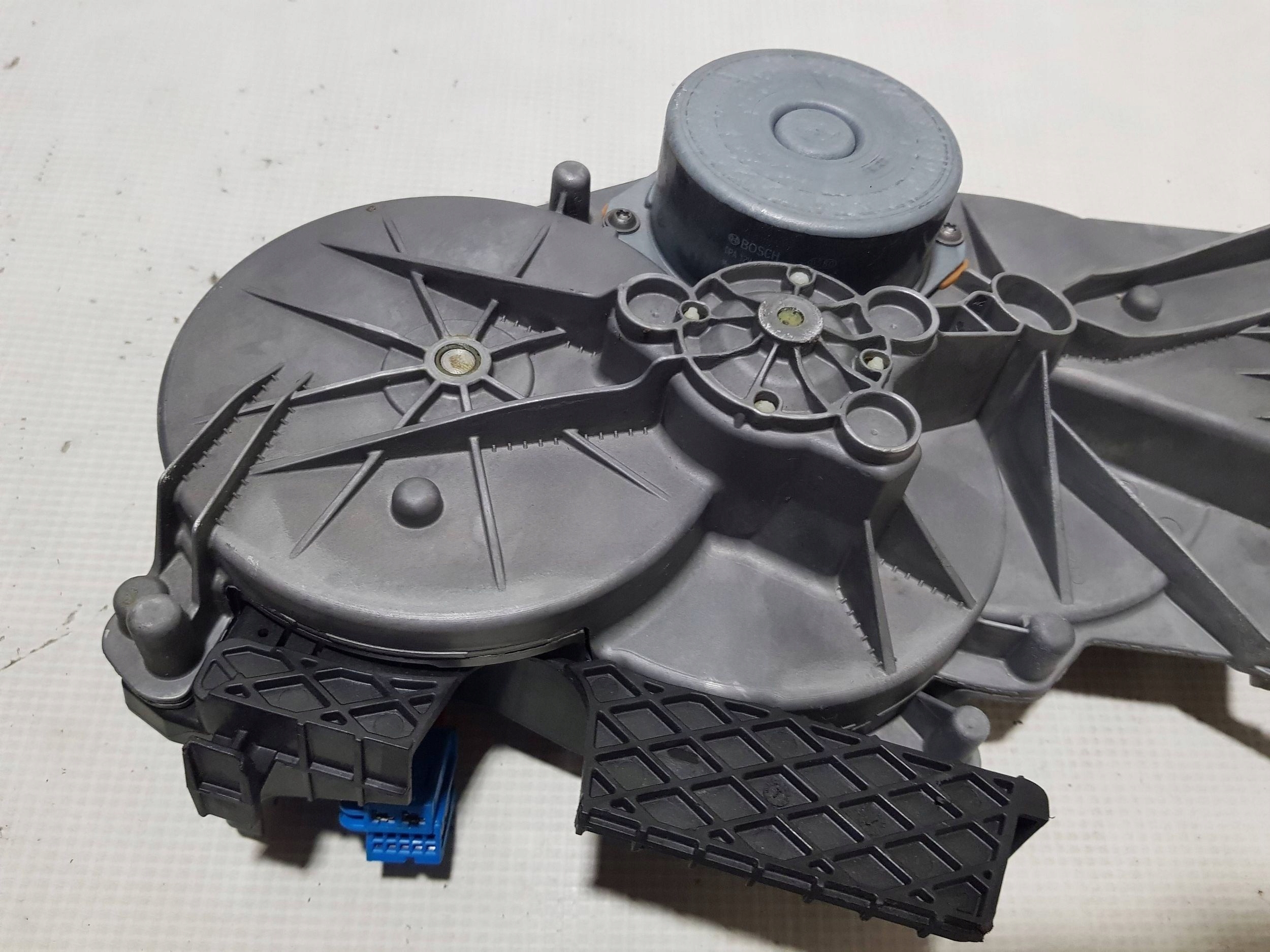 Mécanisme du capot Arrière MERCEDES GLC W253 W205 A0997602601