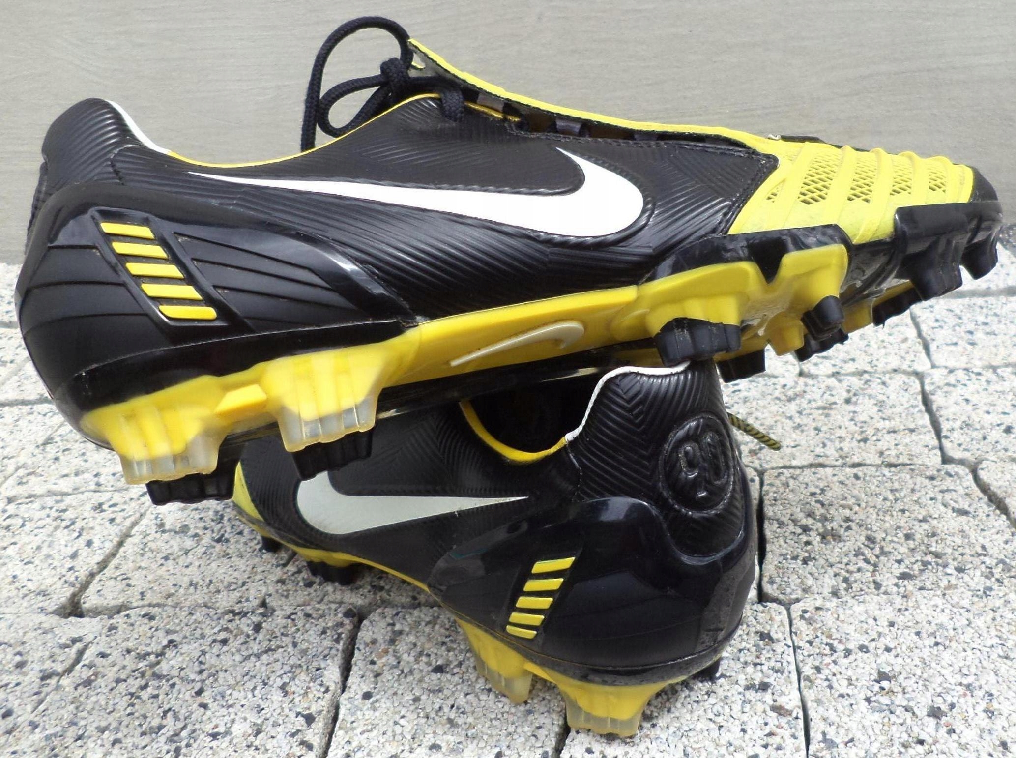 Kultowe Nike Total 90 Laser II FG - 318793 - 2008 Edition Rozmiar 44,5