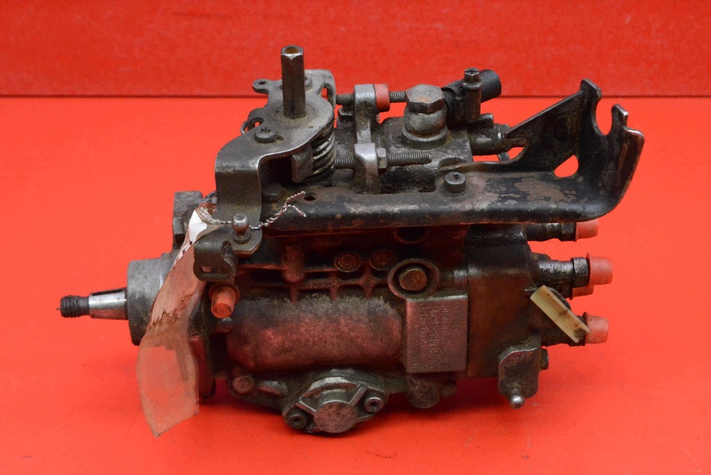 Einspritzpumpe 028130107Q VW TRANSPORTER T4 1.9 D 68 KM 90-03