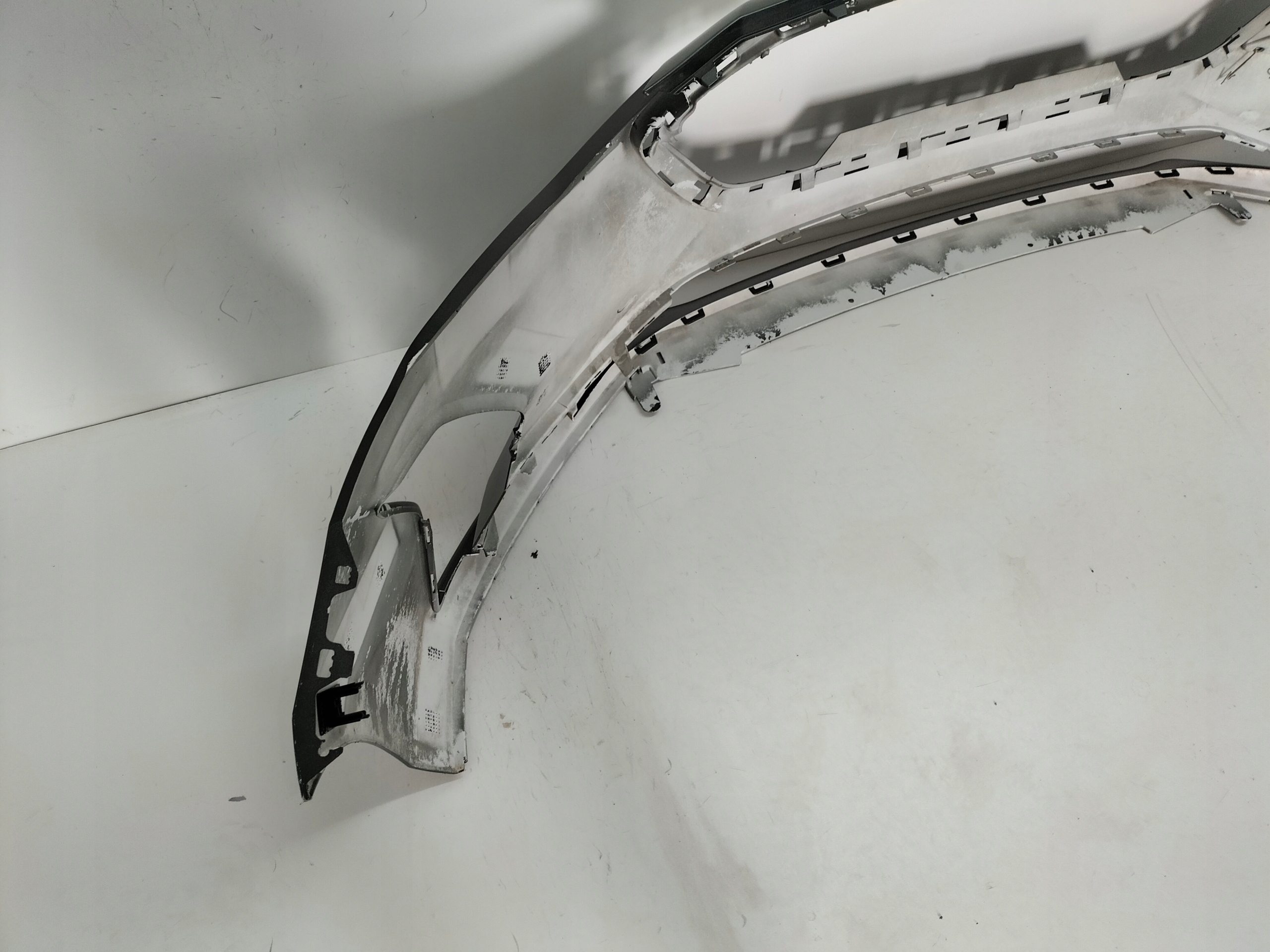 FRONTSTOSSSTANGE VORNE FORD FOCUS MK4 18