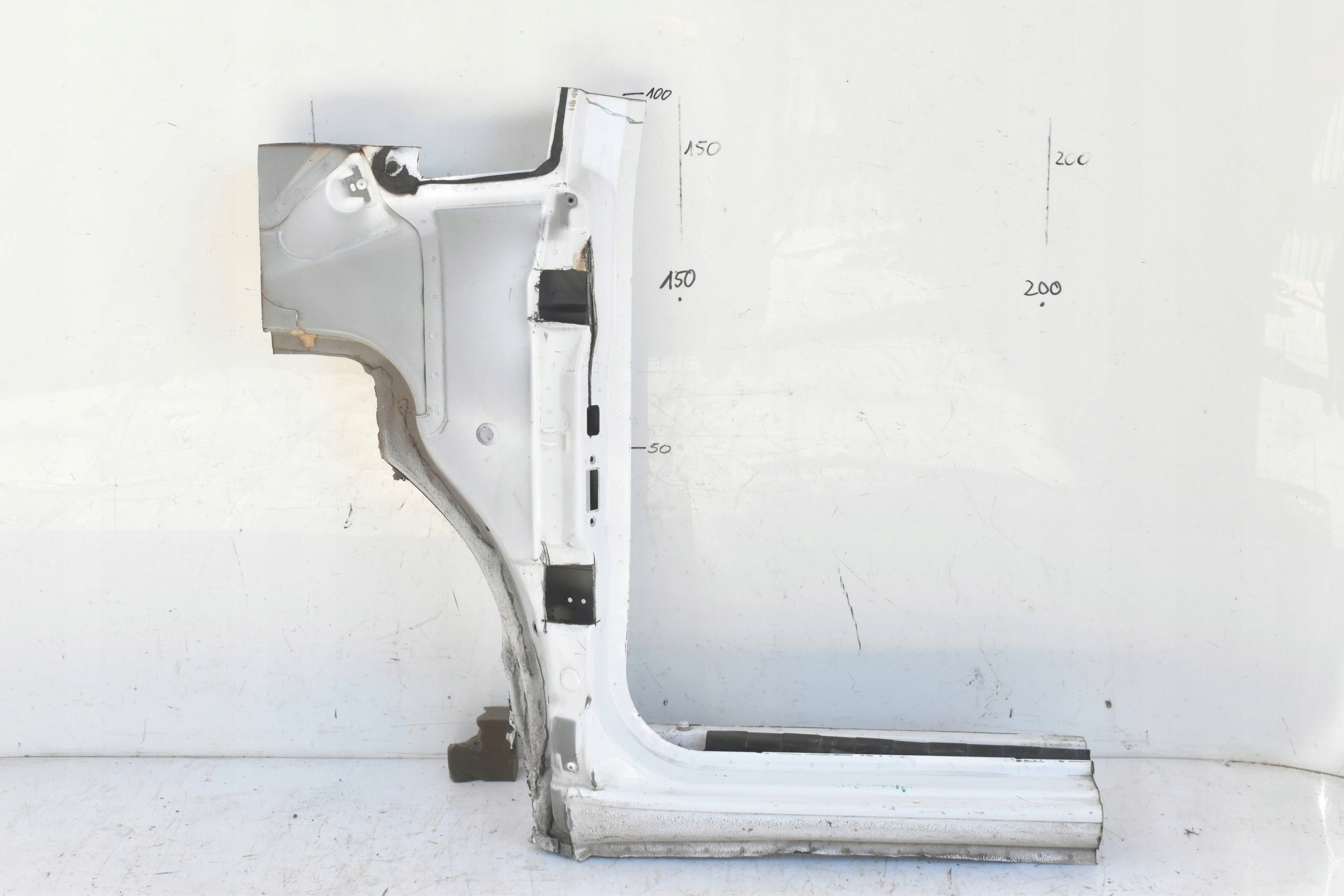 PRÓG SŁUPEK LEWY PRZÓD MERCEDES VITO W447 14-