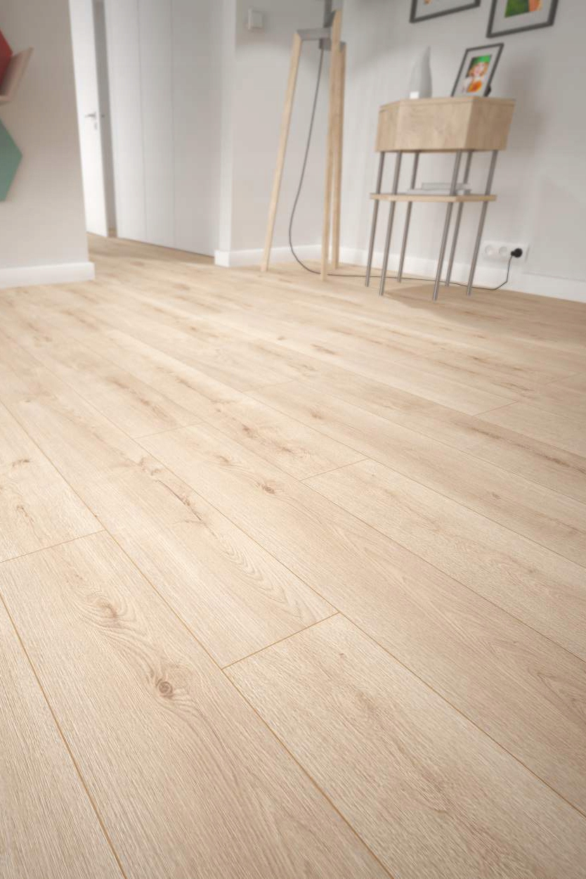 Panel podłogowy AC5 DĄB SUMMER BREEZE 1,73m Rodzaj panele laminowane