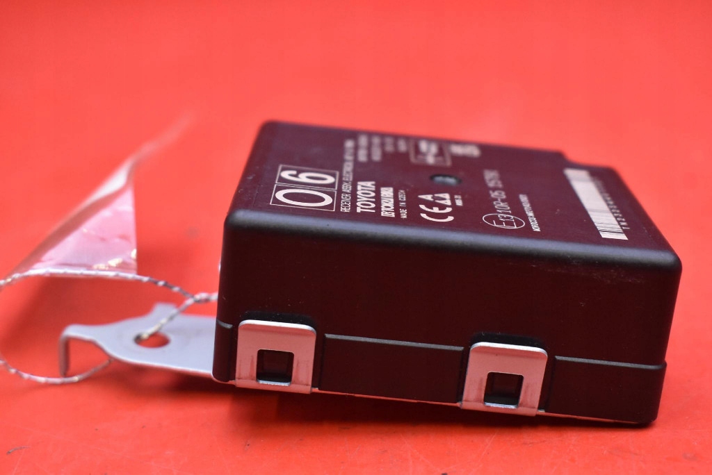 control unit module KEY TPMS 897B0-0D060 TOYOTA YARIS CROSS 20-25