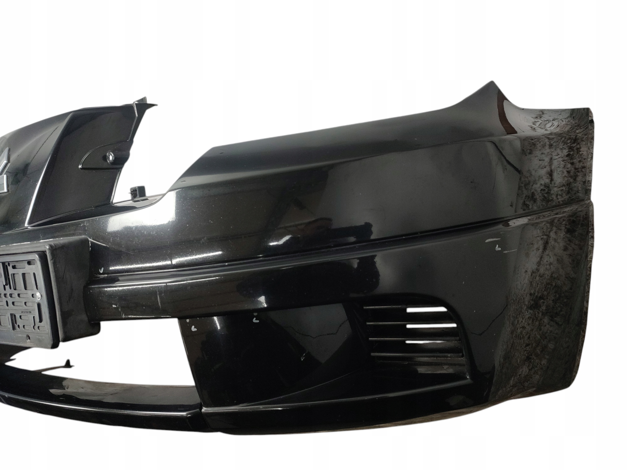bumper front front MITSUBISHI OUTLANDER and LAK: A31A (01-06)