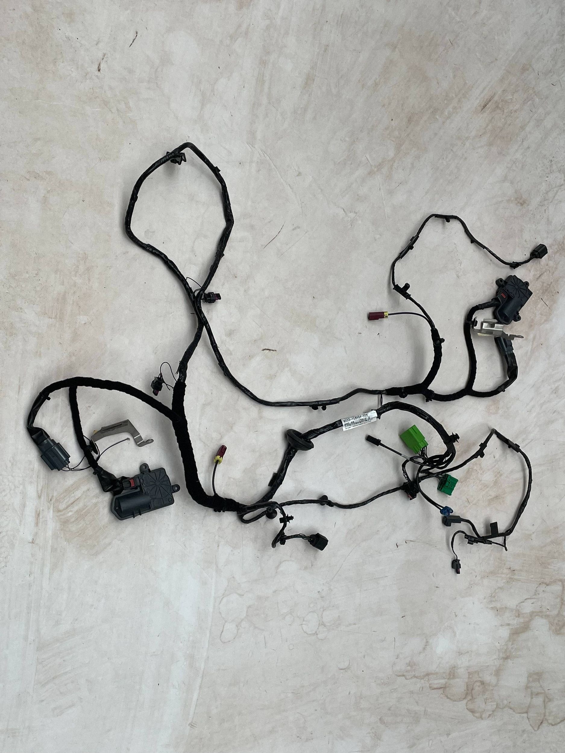 bundle electrical of a bumper rear part JAGUAR F-TYPE MX53-15B484-BBB original!