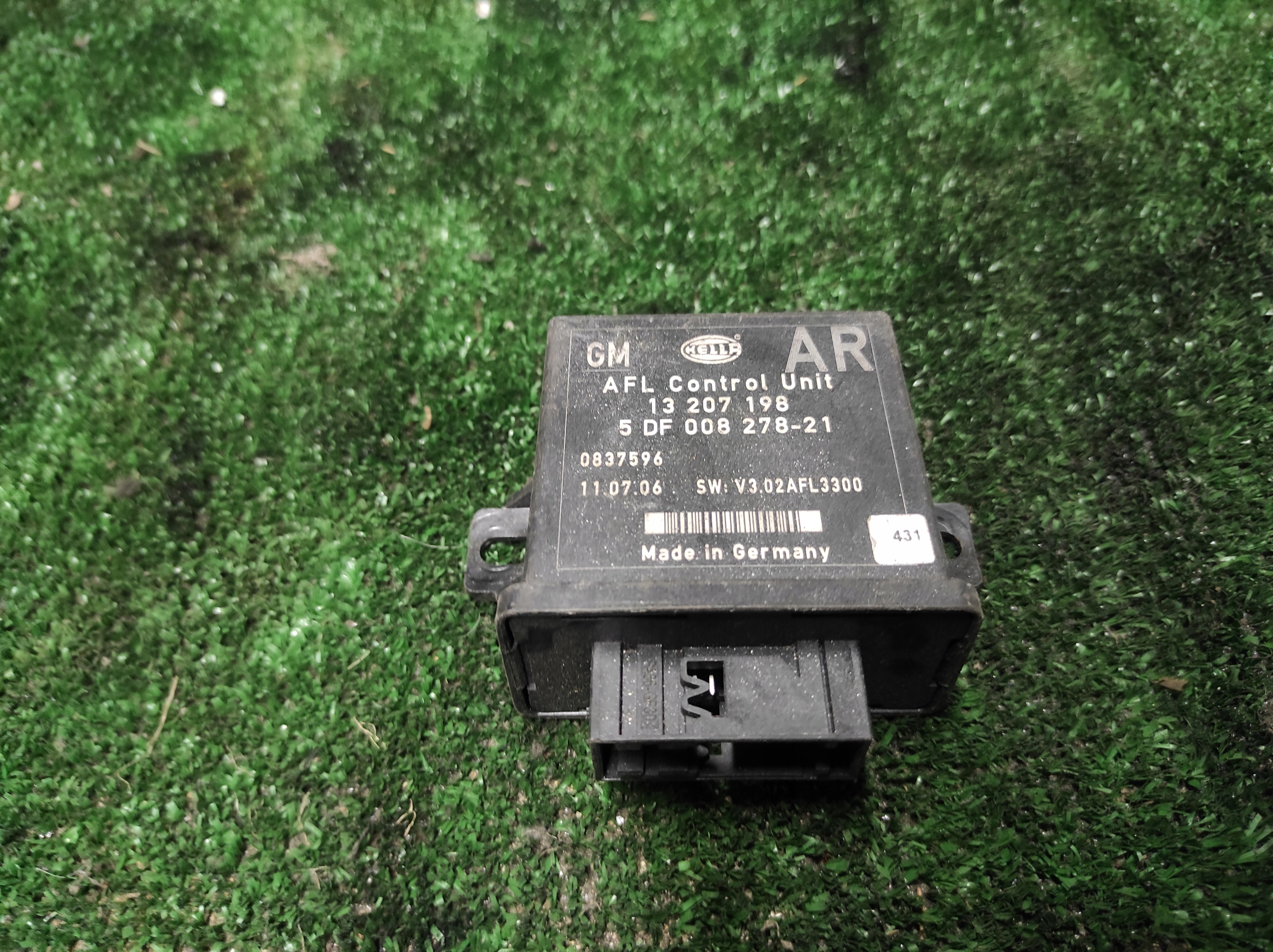 OPEL ASTRA H MODUŁ LAMP PRZEDNICH 13207198