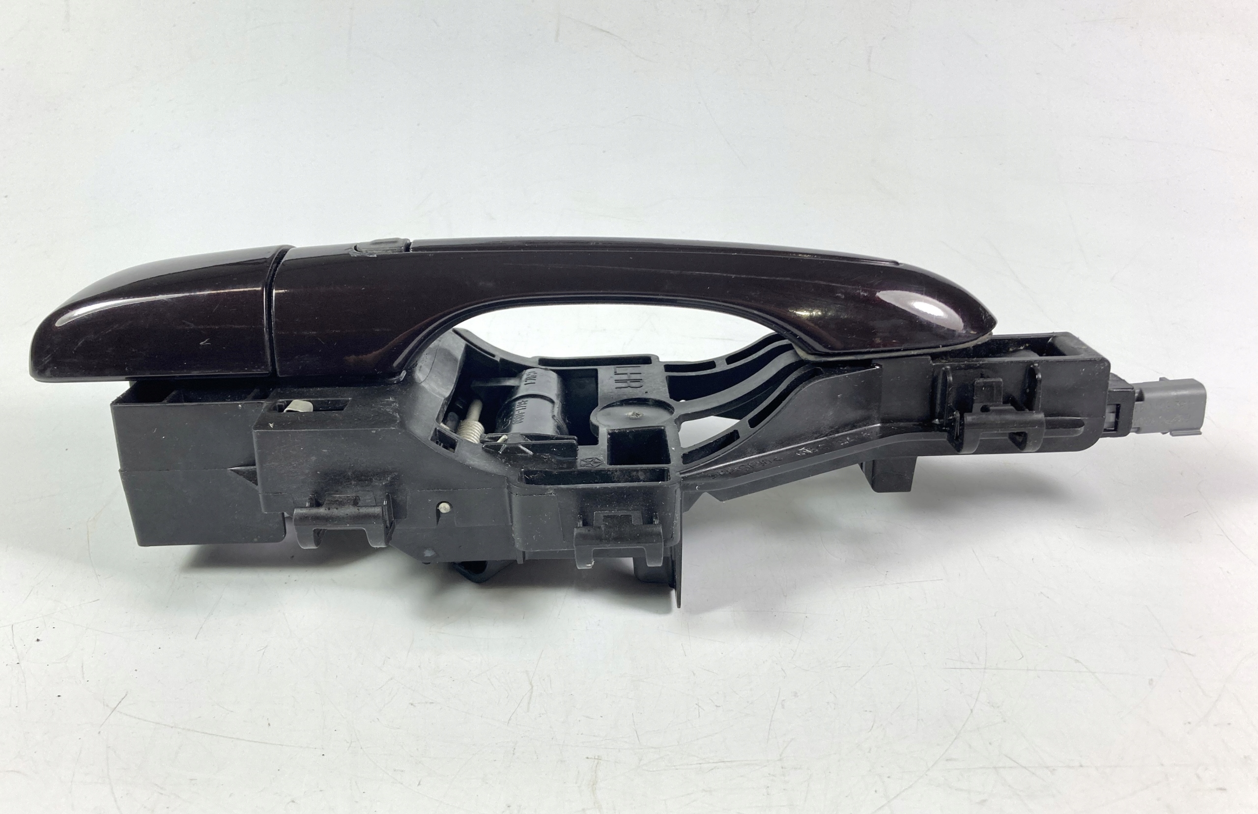 Chrysler Pacifica 2017-20 handle exterior left rear part