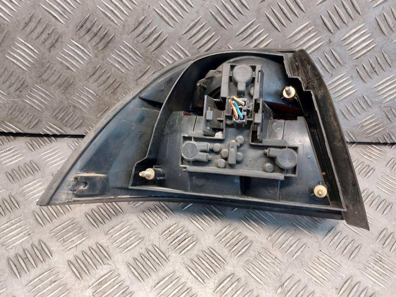light right rear part SAAB 9-5 and sedan