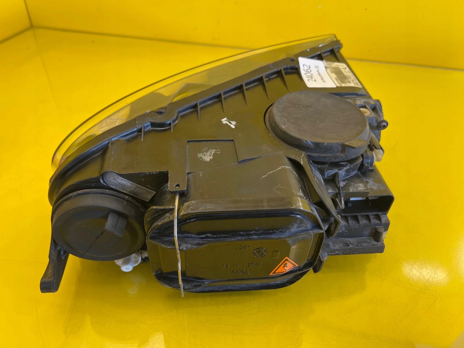 light left front VW Touareg 1 7L6 02-06 Xenon