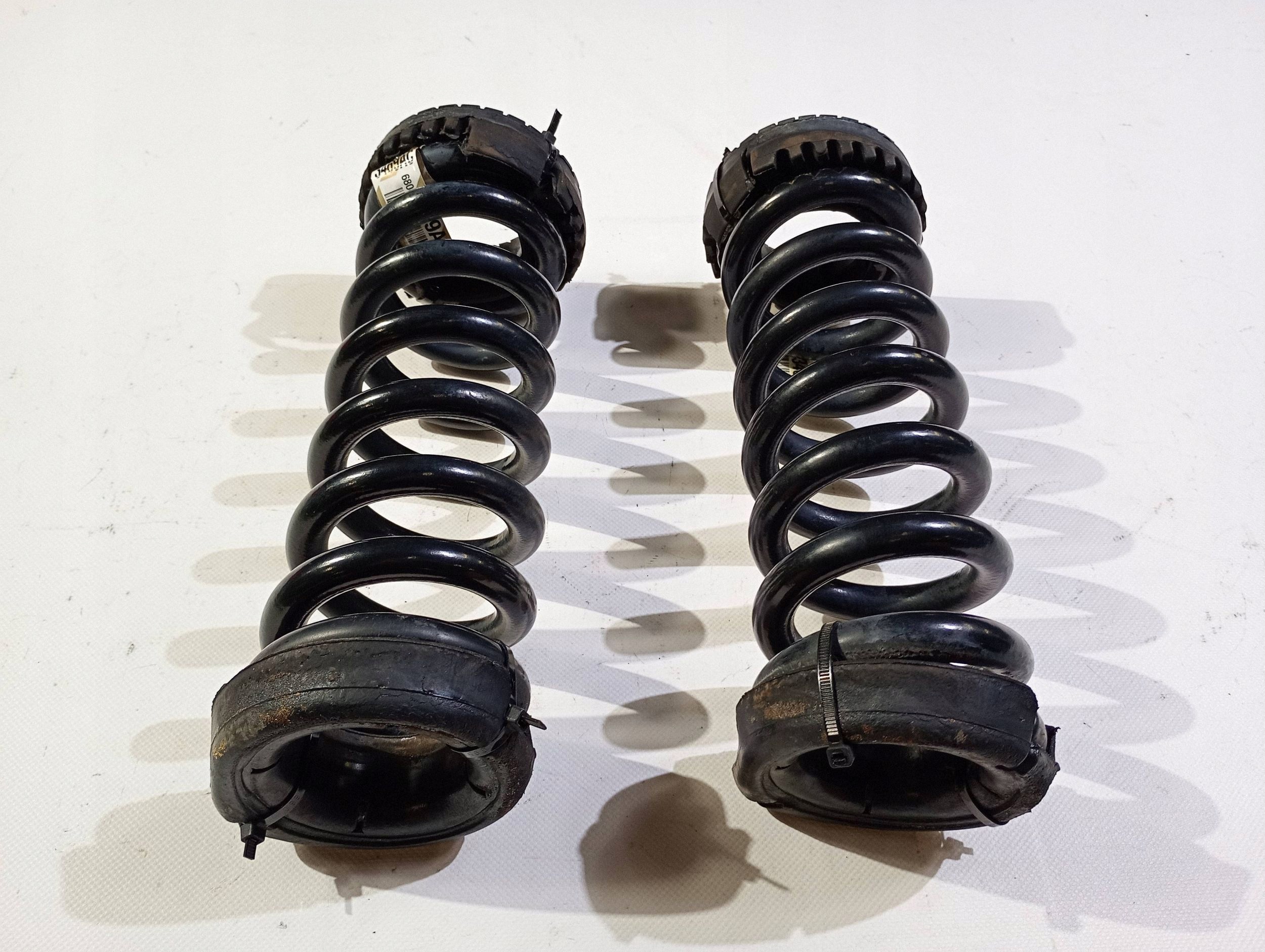 springs rear part rear. komplet Dodge Charger Challenger 6.4 SRT 2015