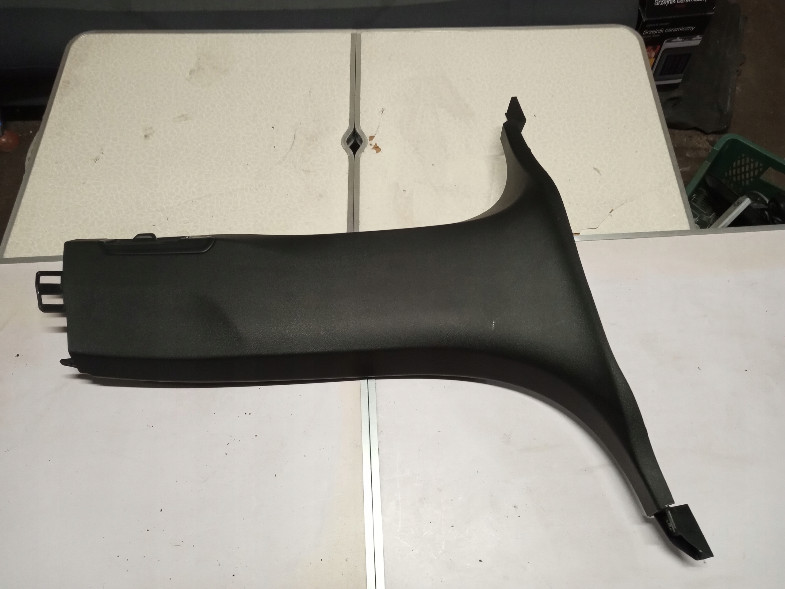 BMW X5 G05 OSŁONA SŁUPKA PRAWA KRATKA NAWIEWU OBUDOWA NAWIEW 7434276