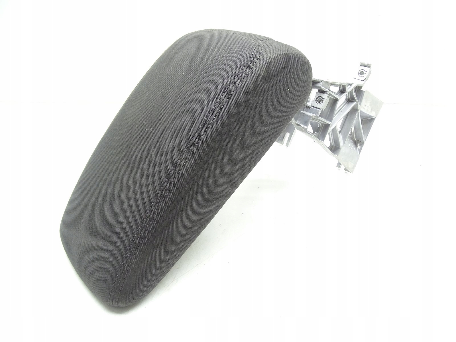 armrest central TUNELU MATERIAL AUDI A3 8V 8V0864283