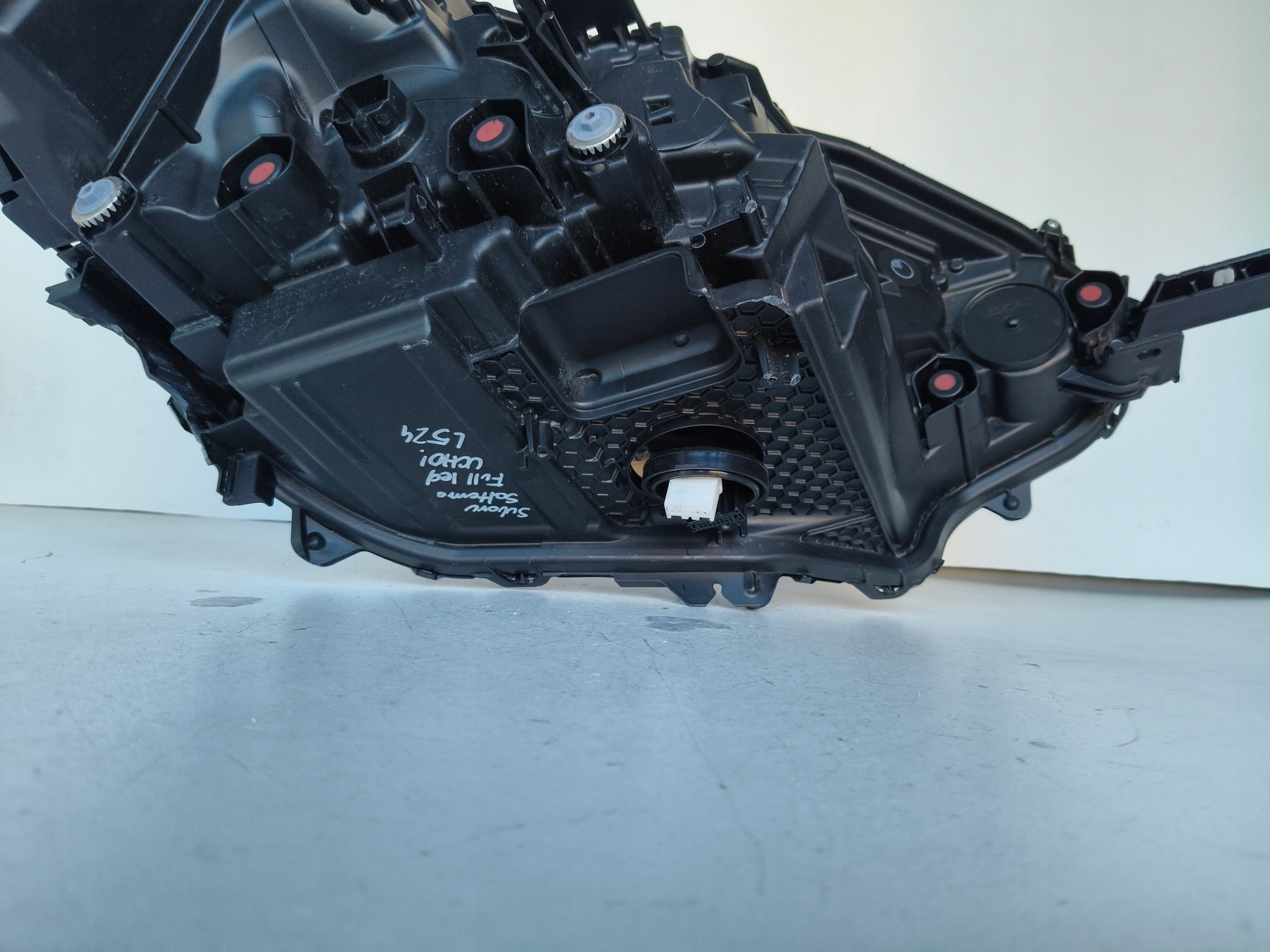 light left REFLEKTOR SUBARU SOLTERRA 22- FULL LED