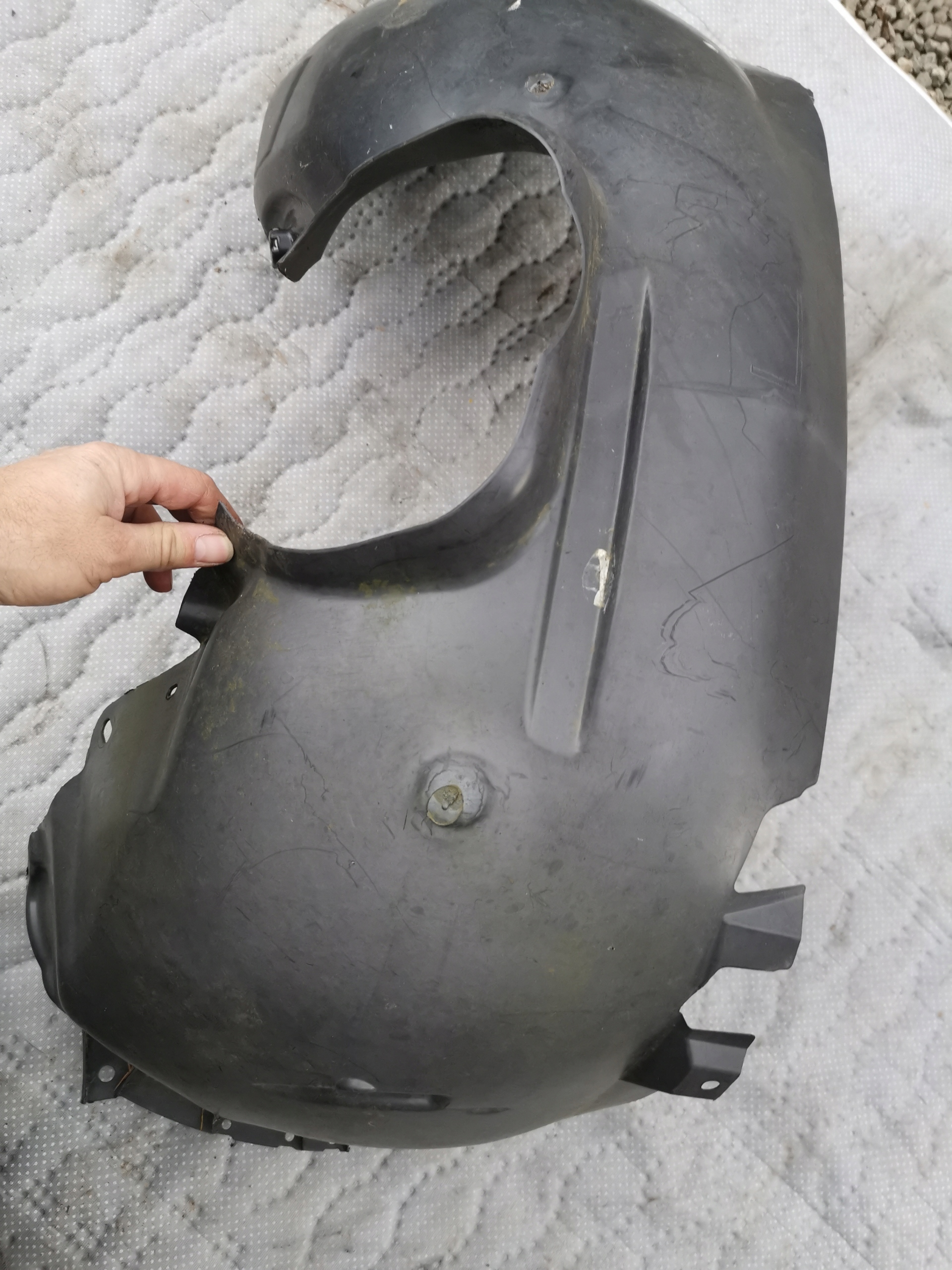 mudguard left rear part FORD FOCUS C-MAX MK2 4M5116115AB