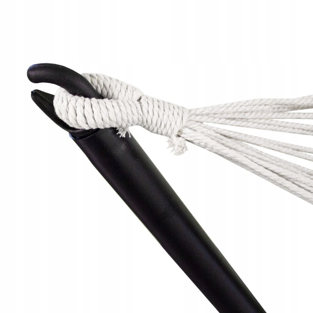 Бежевый и коричневый гамак на наружной Садовой стойке