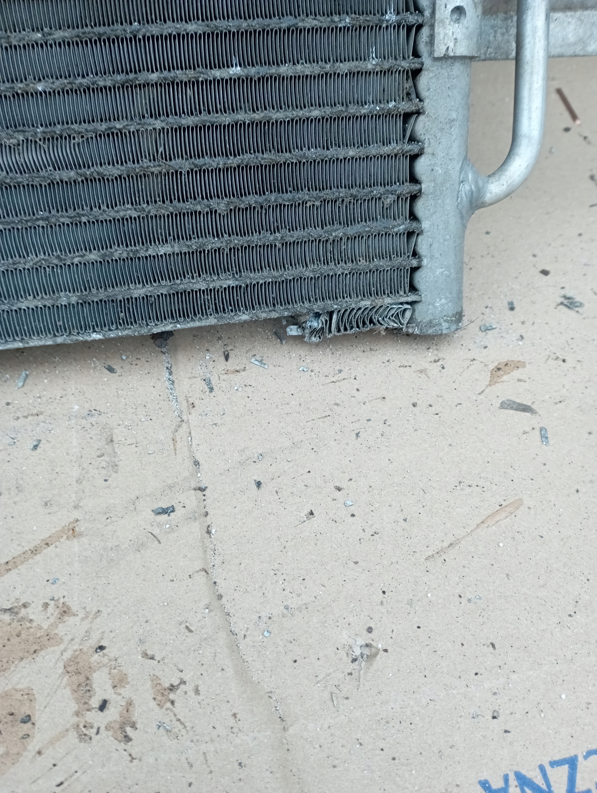RADIATEUR CLIMATISATION OPEL MERIVA A 1.7