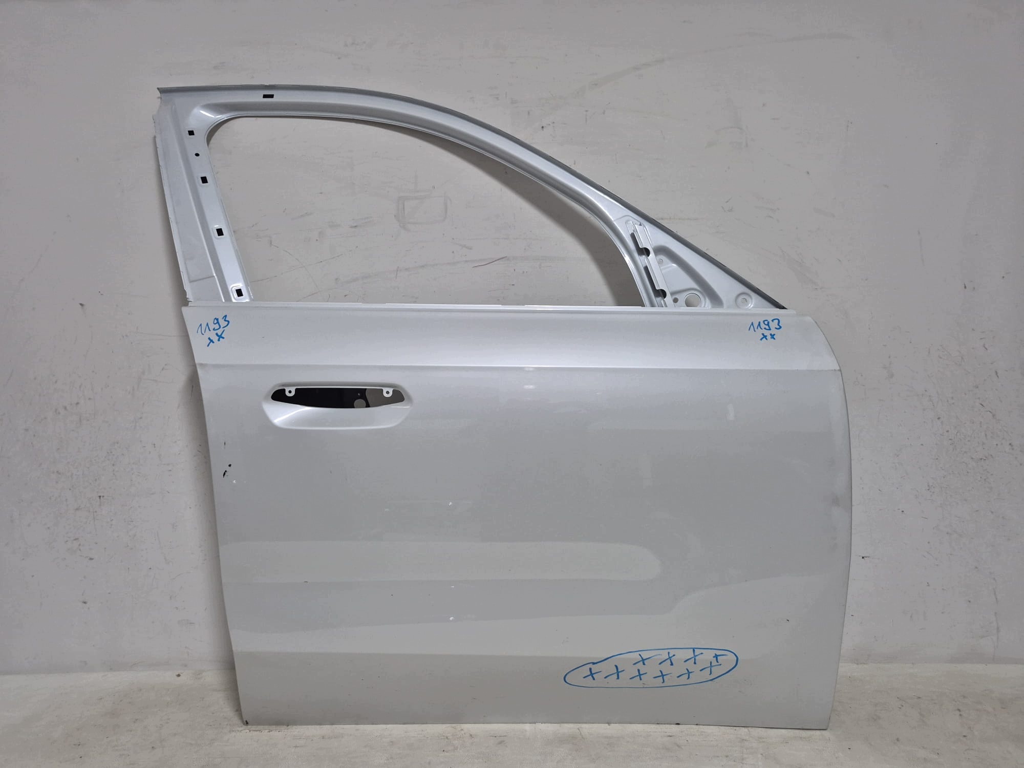 BMW X1 U11 22- door right front front
