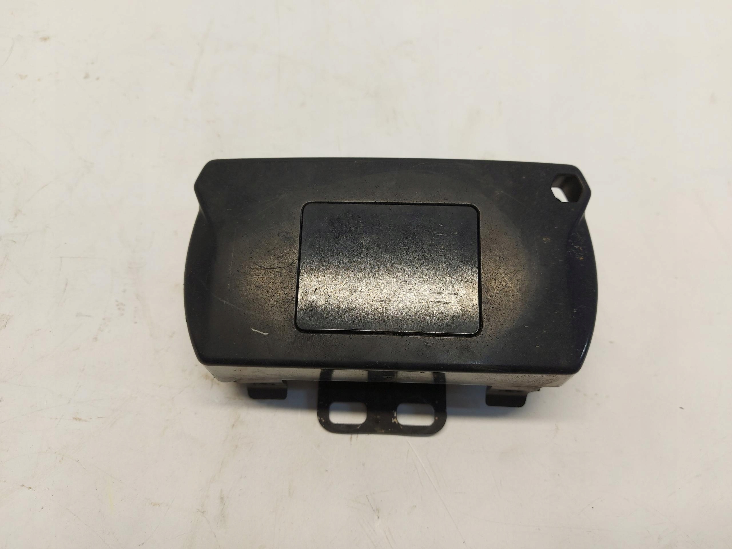 BMW G05 X5 3.0d 2019r RADAR SENSOR 6898188