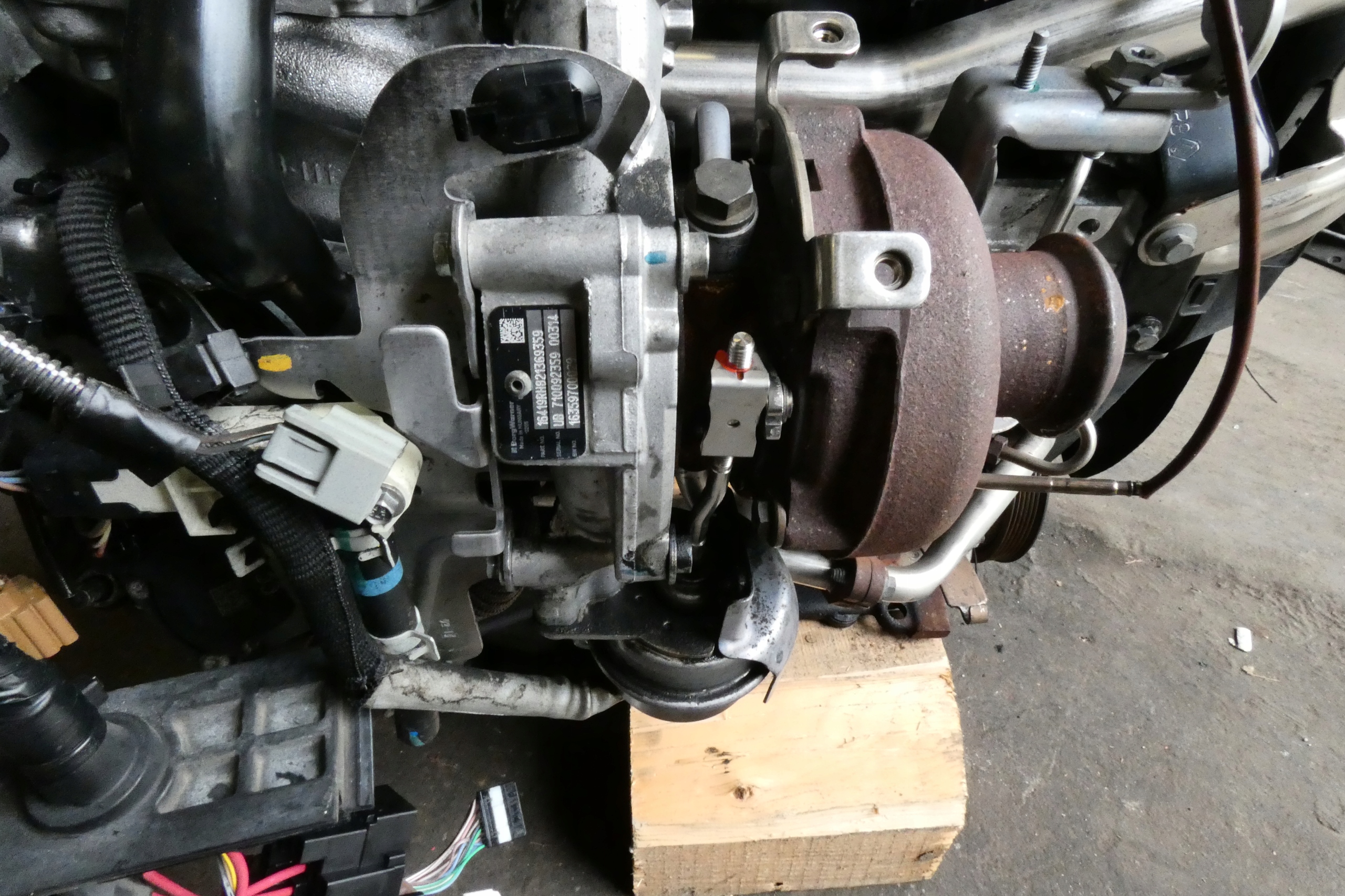 Renault OE 16359700029 turbo