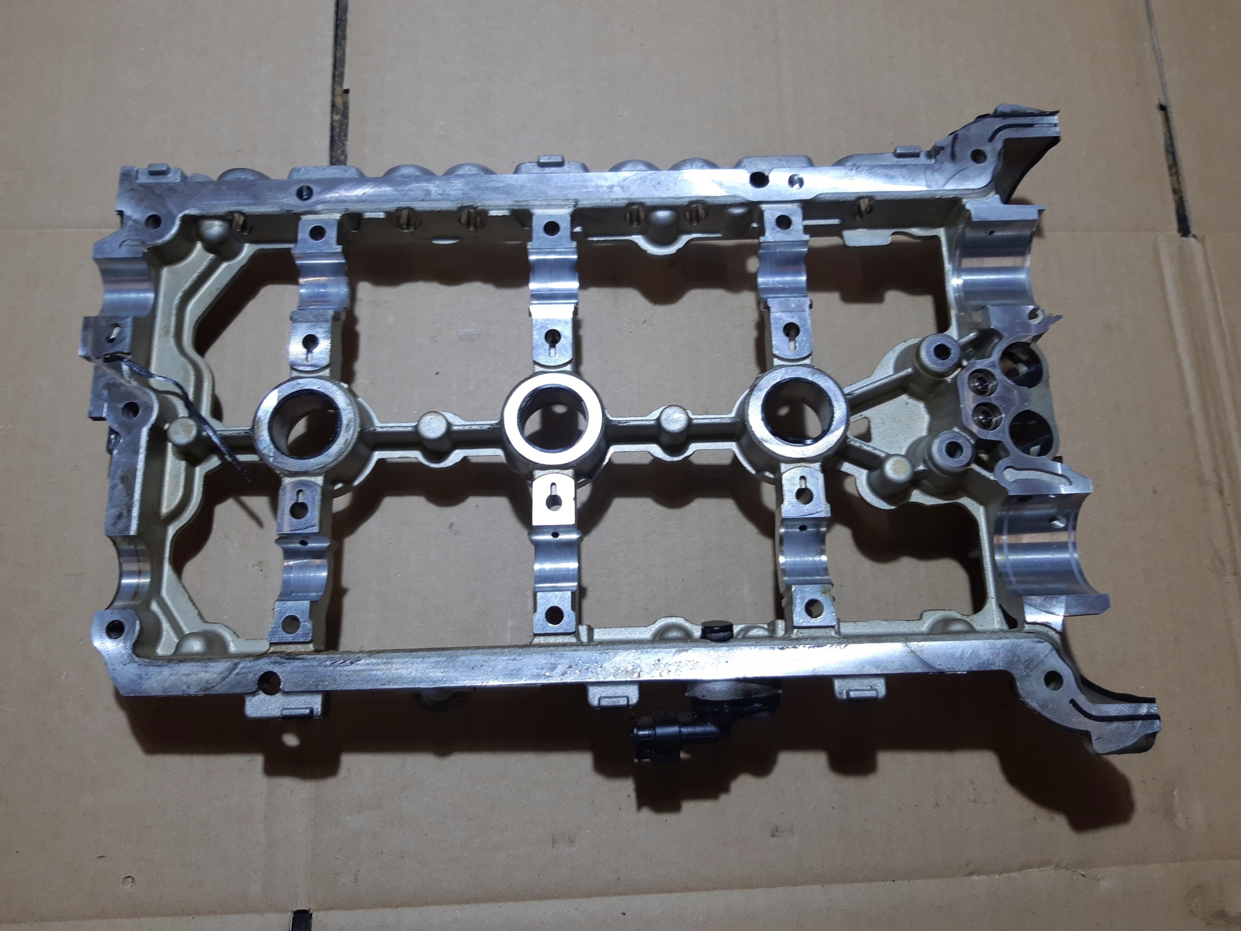 AUDI Q5 8R 3.2 FSI Couvercle WALKOW de la distribution CAL 06E103286L