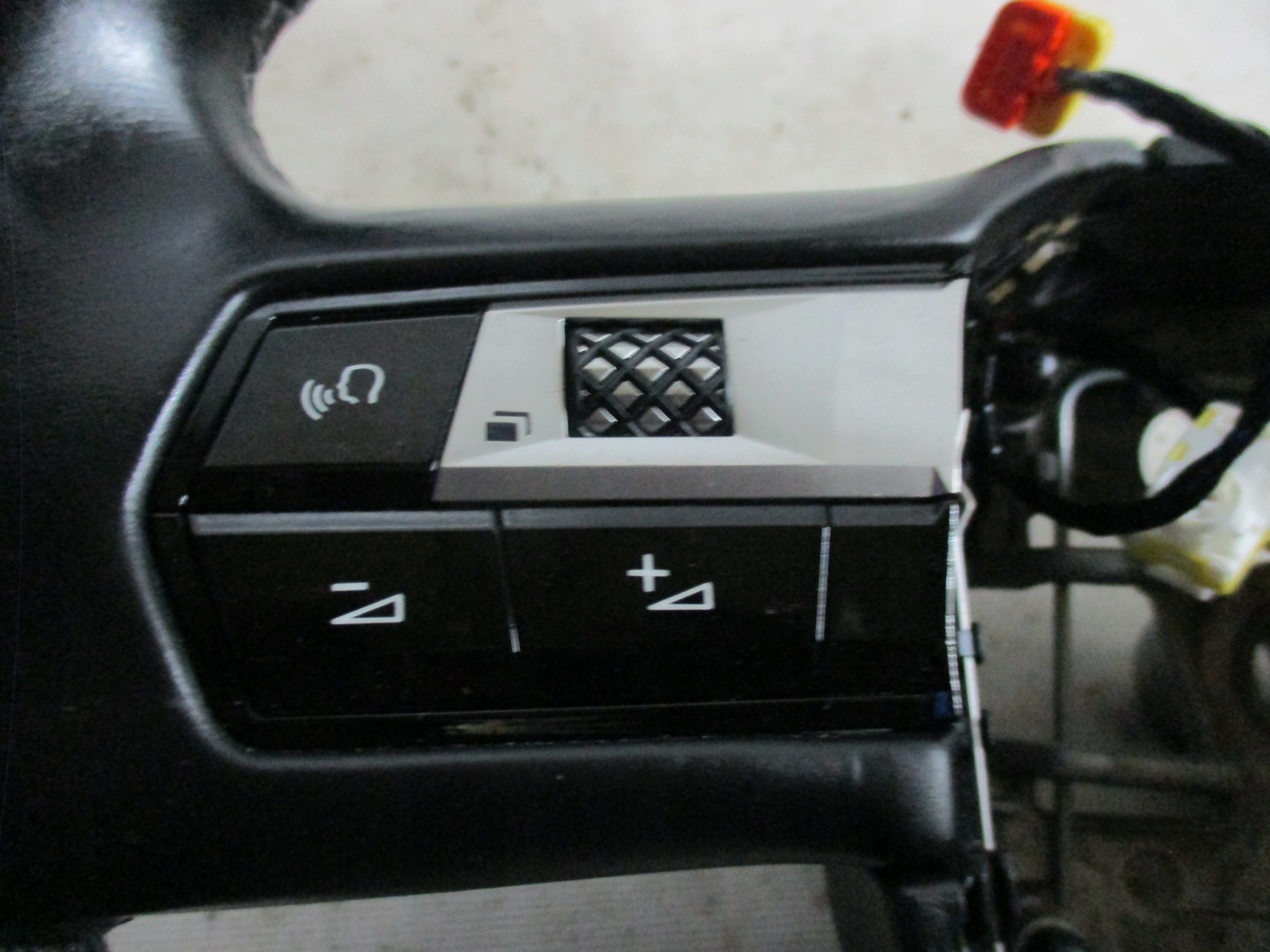 LENKRAD CITROEN DS7