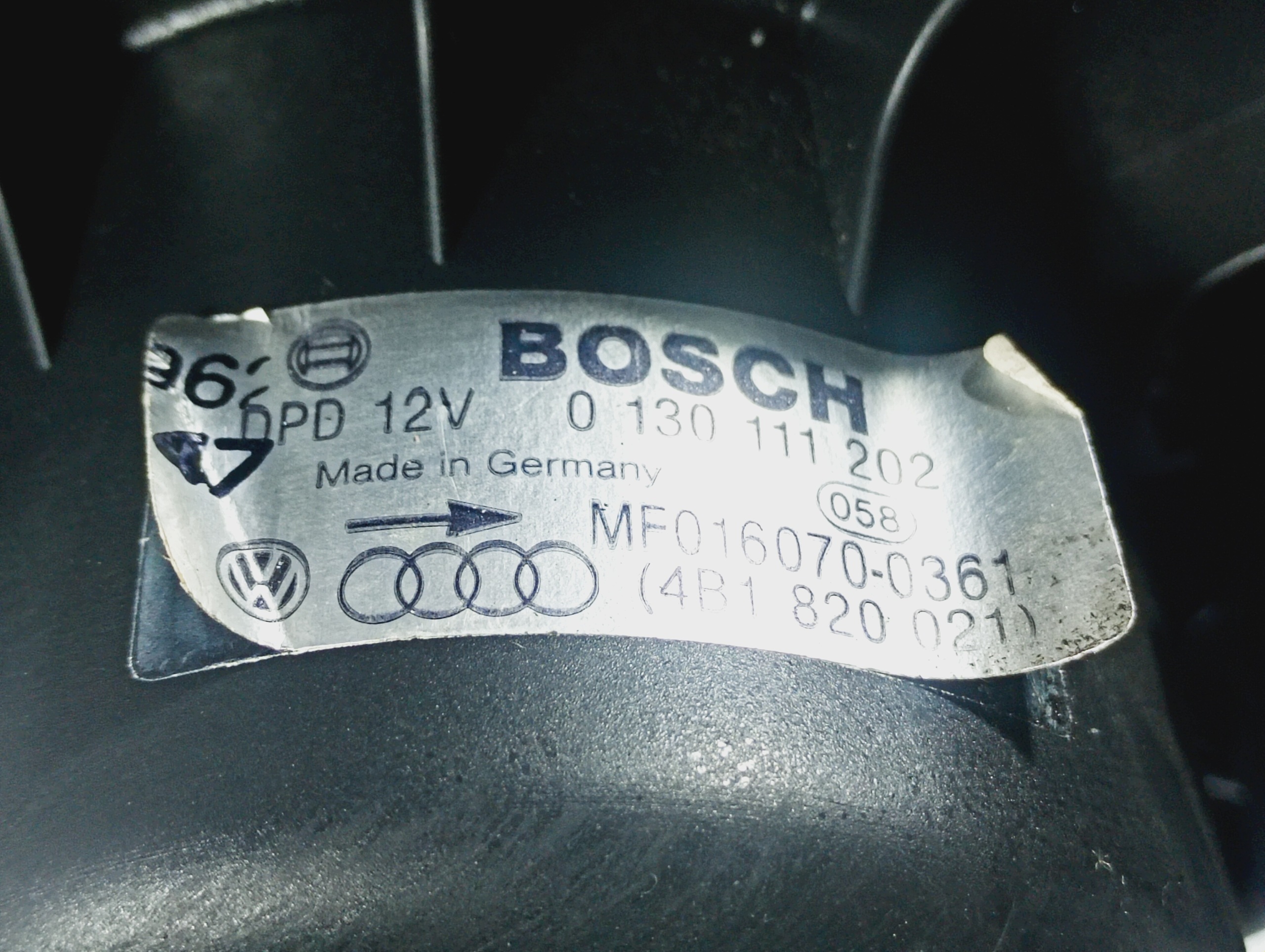 Lüfter dmuchawa des lüfters OE 0130111202 Audi A6 C5 97-04