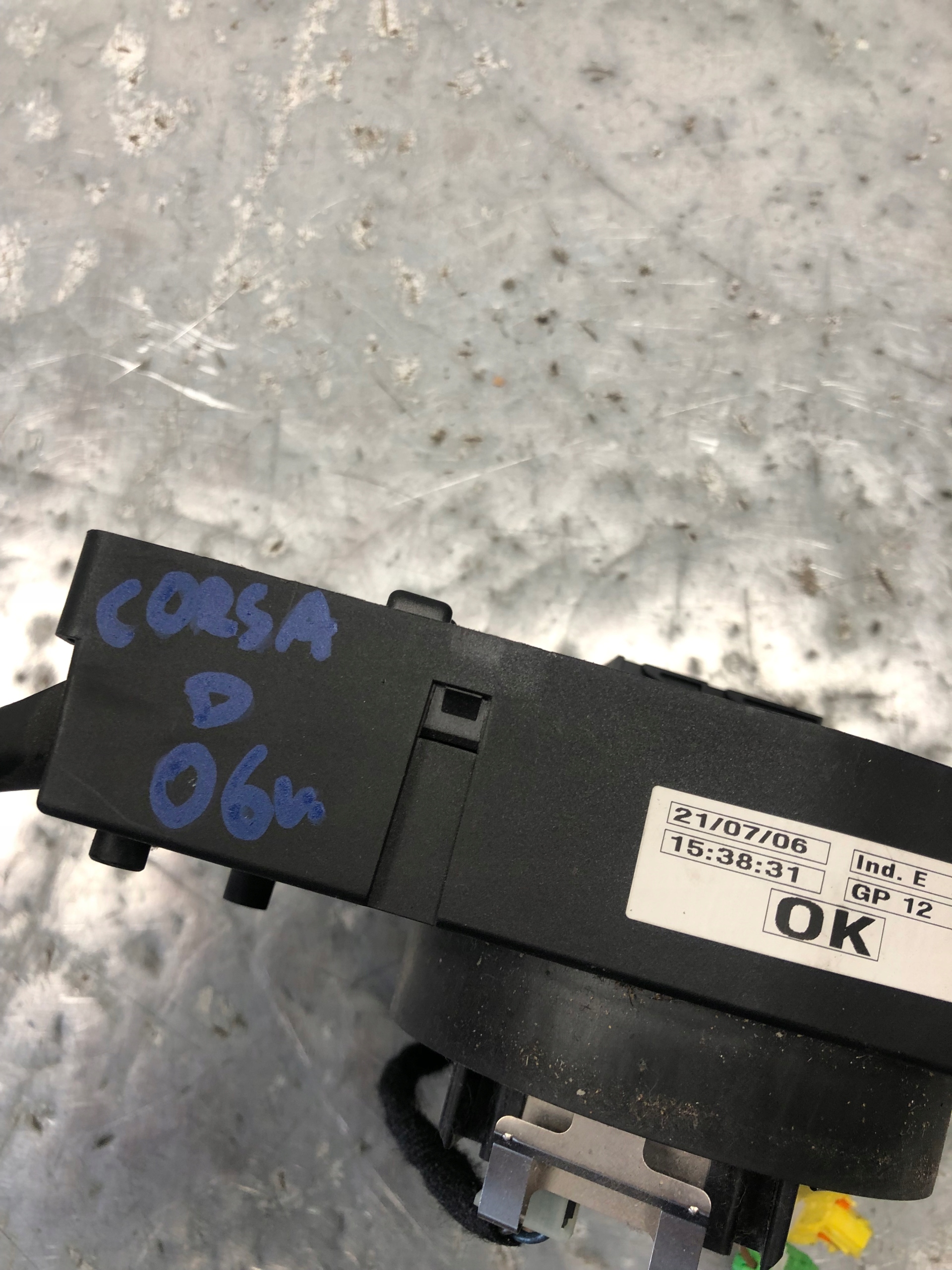 DEVIO LUCI TERGICRISTALLO TERGI OPEL CORSA D 13142283