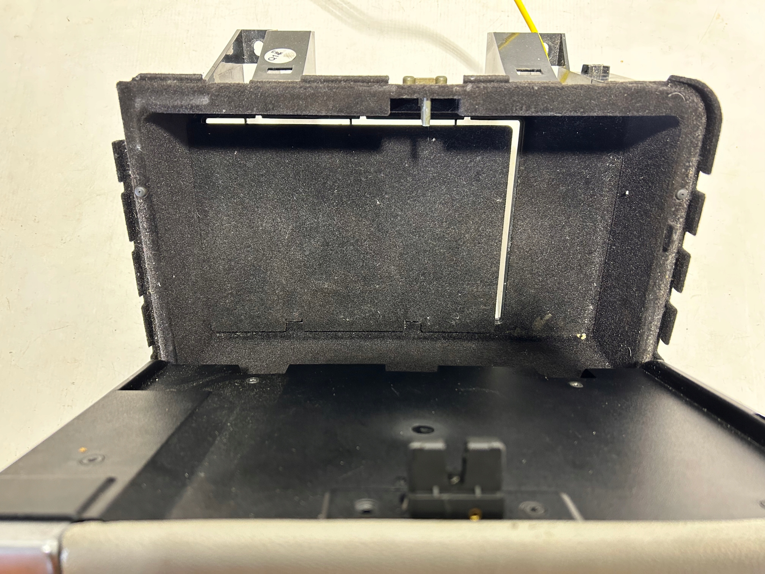 passenger compartment plato MERCEDES SL R230 2308100841