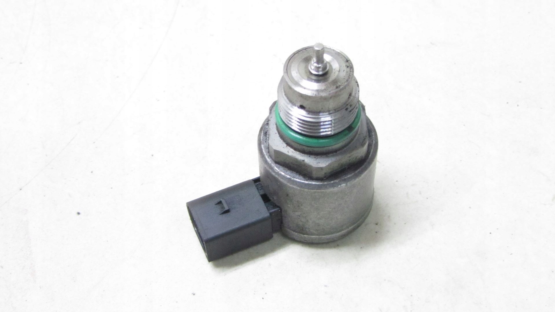 VW AUDI 2.0D REGULATOR CIŚNIENIA PALIWA 04L130764C