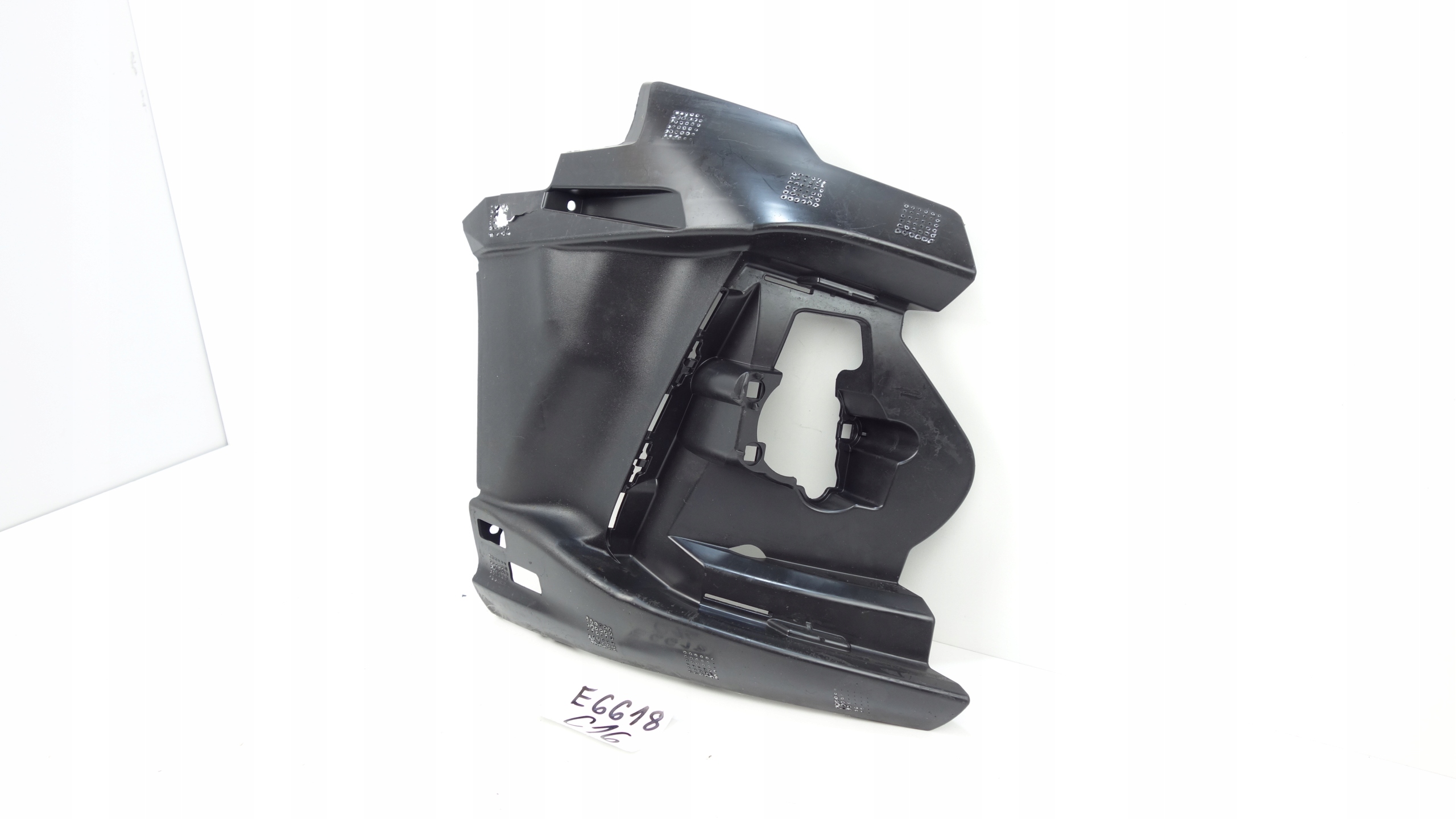 bumper bracket right front FORD FOCUS MK4 ST 2021- JX7B-17E888-S