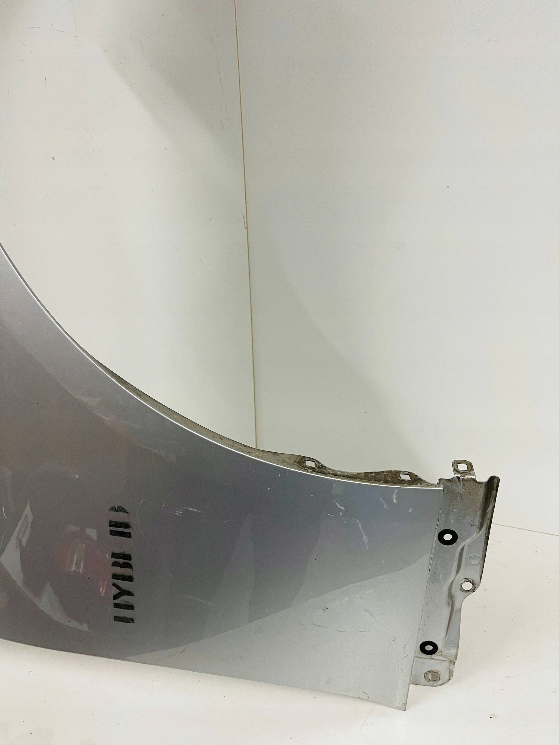 fender front front right Infiniti Q50 13