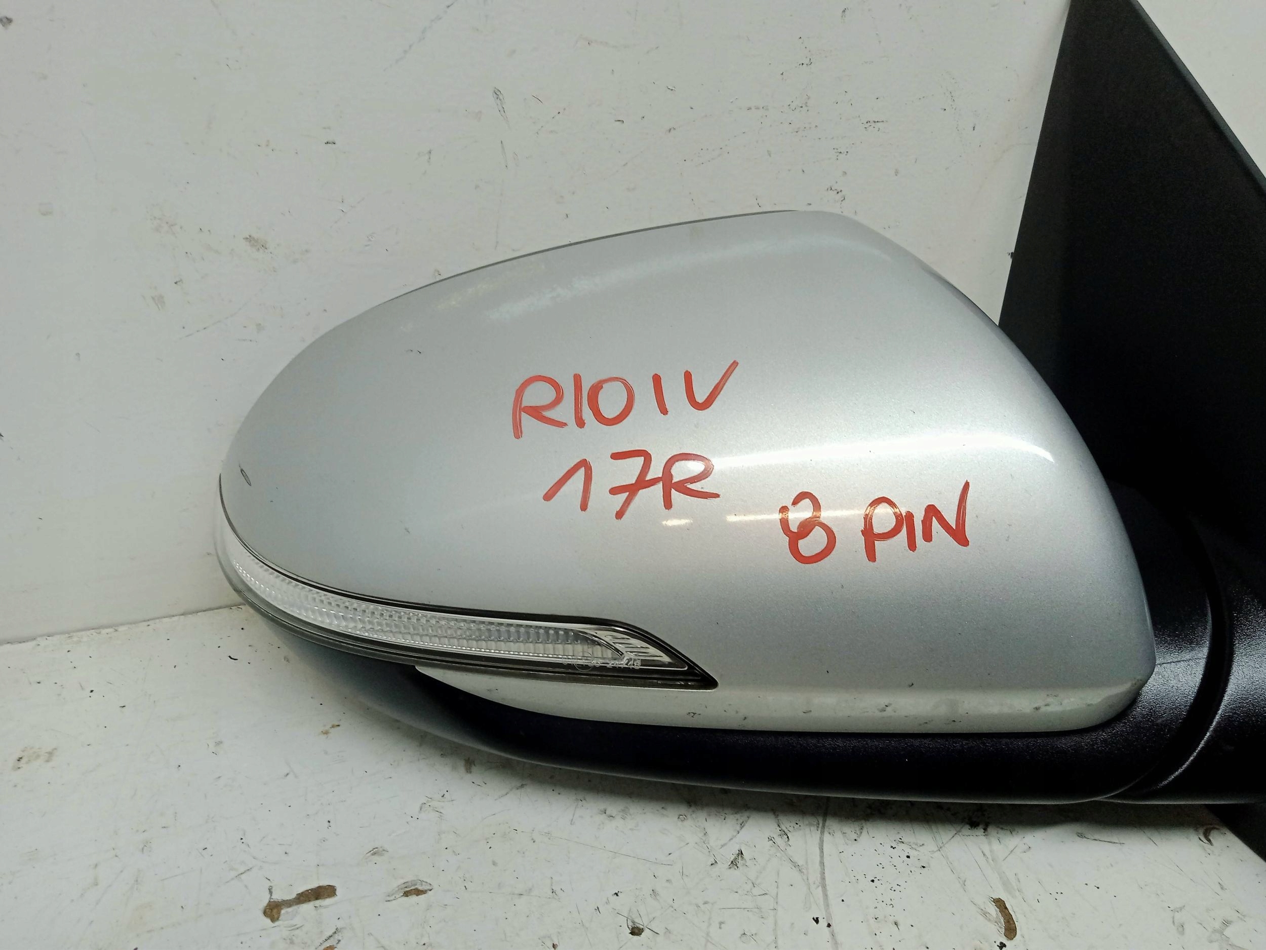 KIA RIO IV mirror right 8-PIN UK 2017