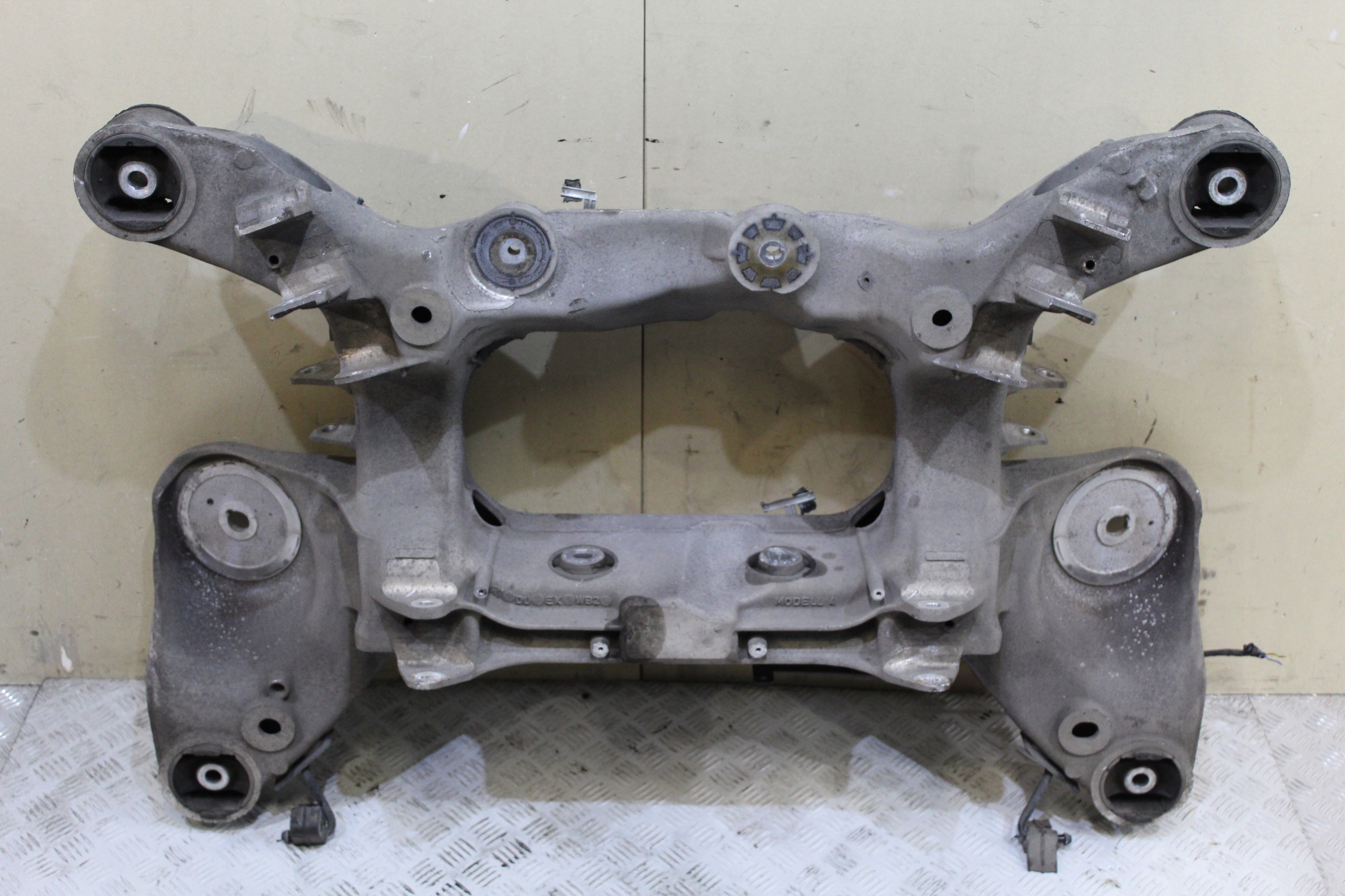axle beam subframe axle beam rear part RANGE ROVER SPORT II 2