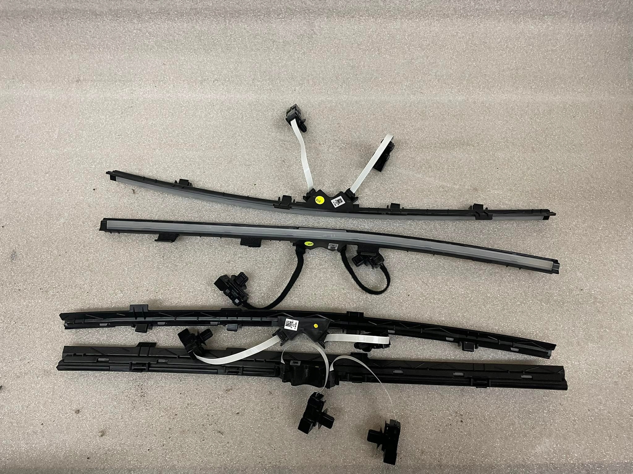 VW GOLF 8 СВІТЛОДІОДНА ПАНЕЛЬ КОНСОЛІ 5H1947096 5H1947096A