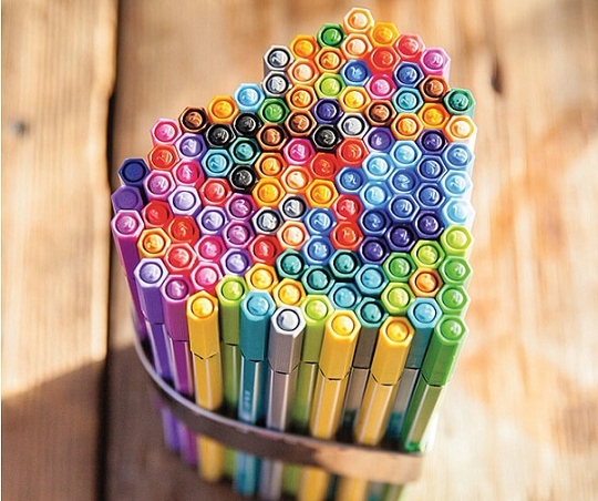 Komplet KOLOROWYCH Flamastrów dla DZIECI Pisaki OZDOBNE 18 Kolorów Stabilo Płeć chłopcy dziewczynki