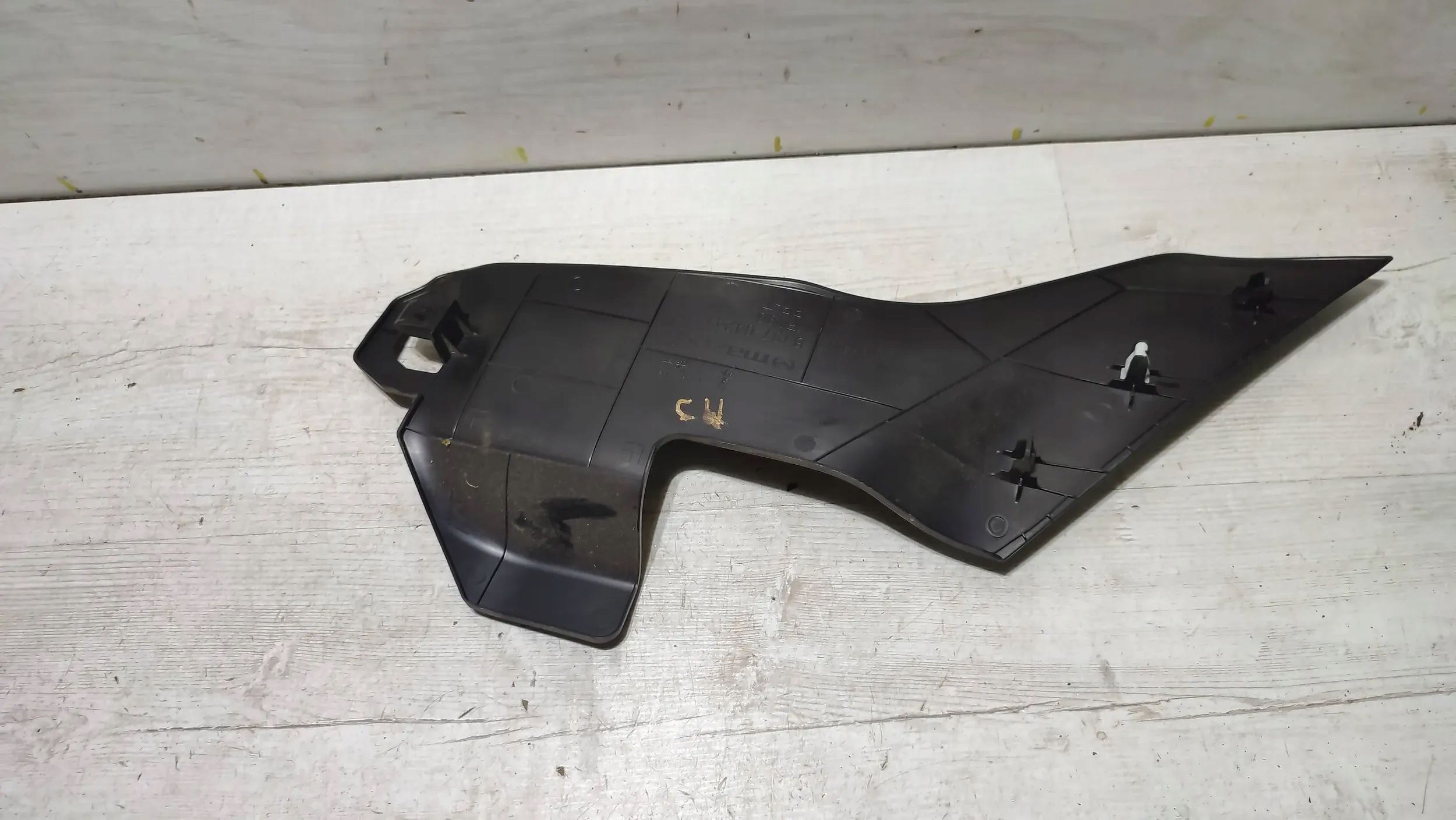 Mazda 3 III BM 17r Blende Abdeckung tunelu srodkowego