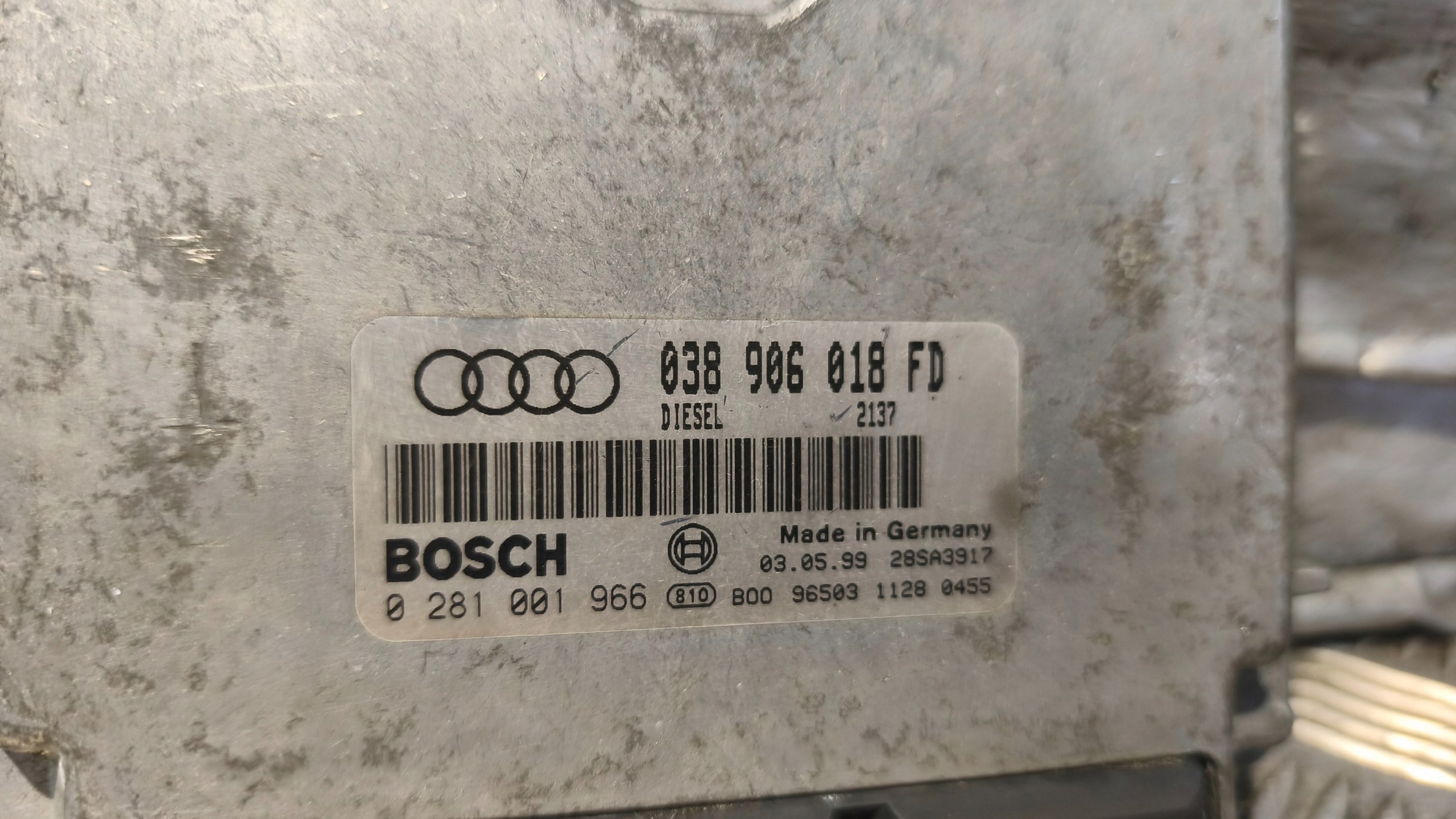 control unit of the engine AUDI A4B5 1.9TDI 038906018FD