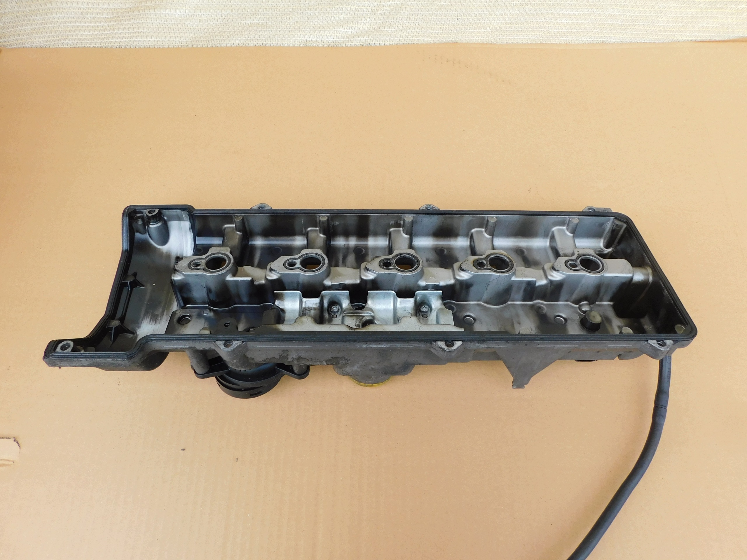 Abdeckung des Zahnrads der Ventile Mercedes 2.7 CDI Sprinter ML SWAP OEM